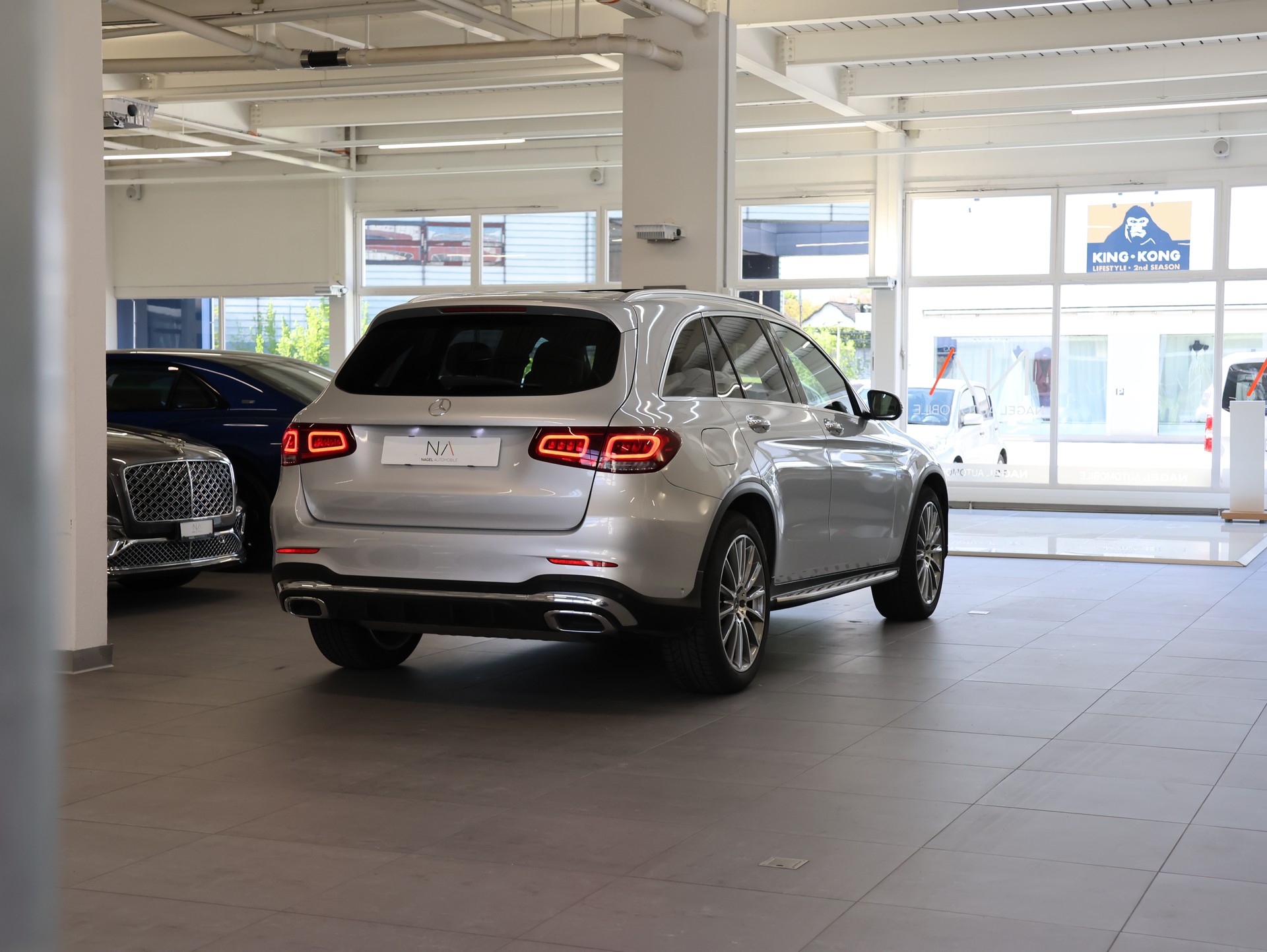 MERCEDES-BENZ GLC 200 AMG Line 4Matic 9G-Tronic *360 Kamera* *Burmester* *Panoramadach*-image-13