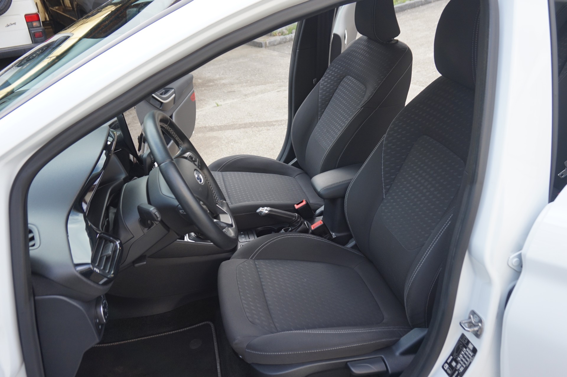FORD Fiesta 1.0 SCTi Active-image-8