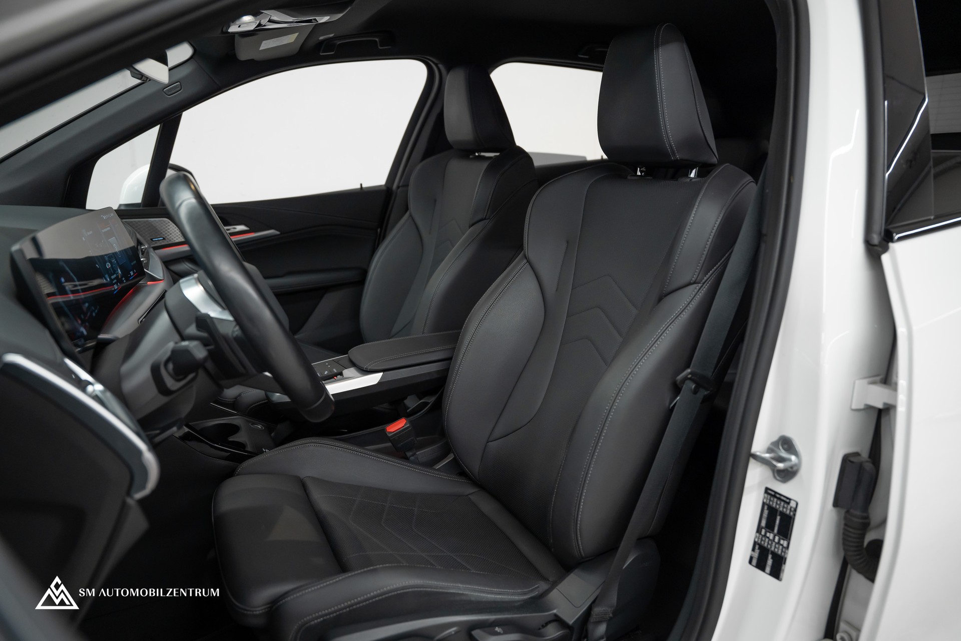 BMW 218d Active Tourer DKG M Sport / CH / Harman/Kardon / Driving Assistant Plus-image-16