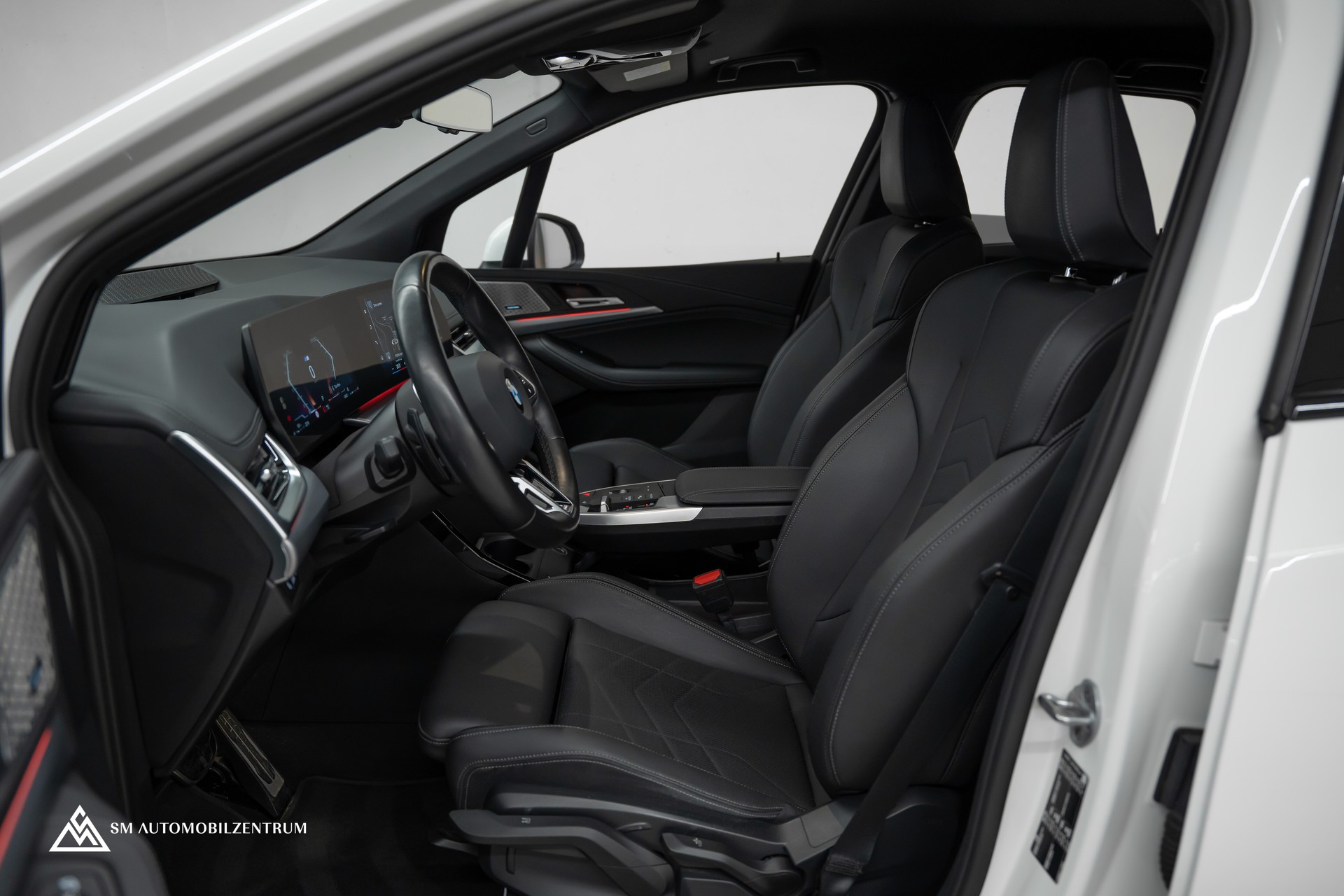 BMW 218d Active Tourer DKG M Sport / CH / Harman/Kardon / Driving Assistant Plus-image-15