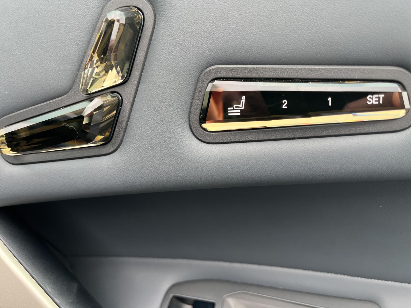 BMW iX xDrive40 Launch Edition (CH)-image-22