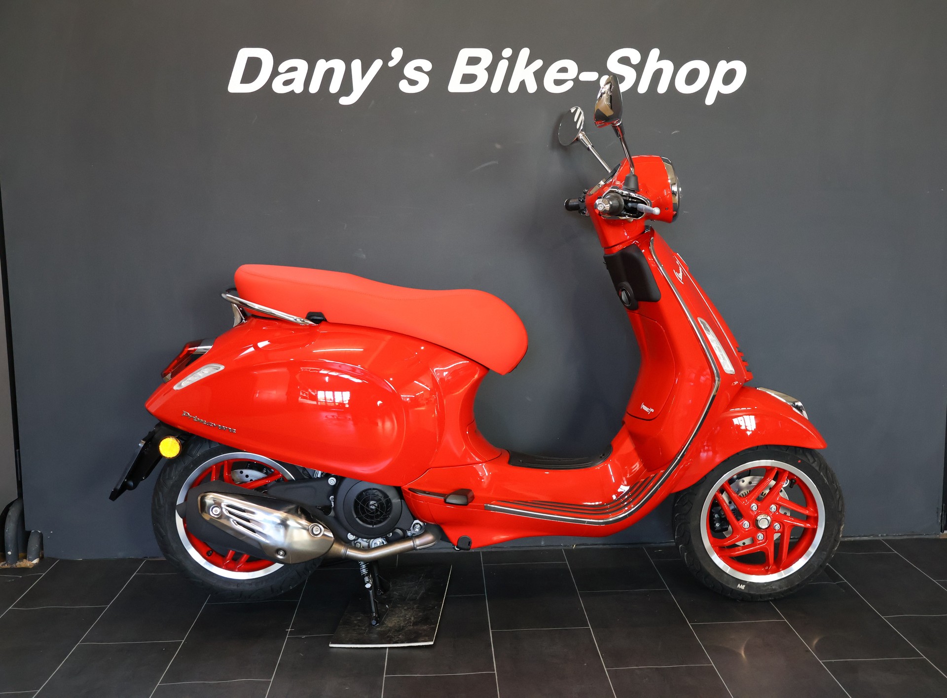 PIAGGIO PIAGGIO Vespa Primavera 125 RED E5+ MY26 (4 Jahre Garantie)-image-2