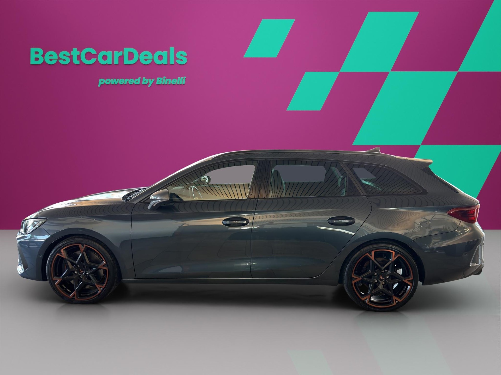 CUPRA Leon ST 2.0 TSI 333 VZ 4Drive DSG-image-5
