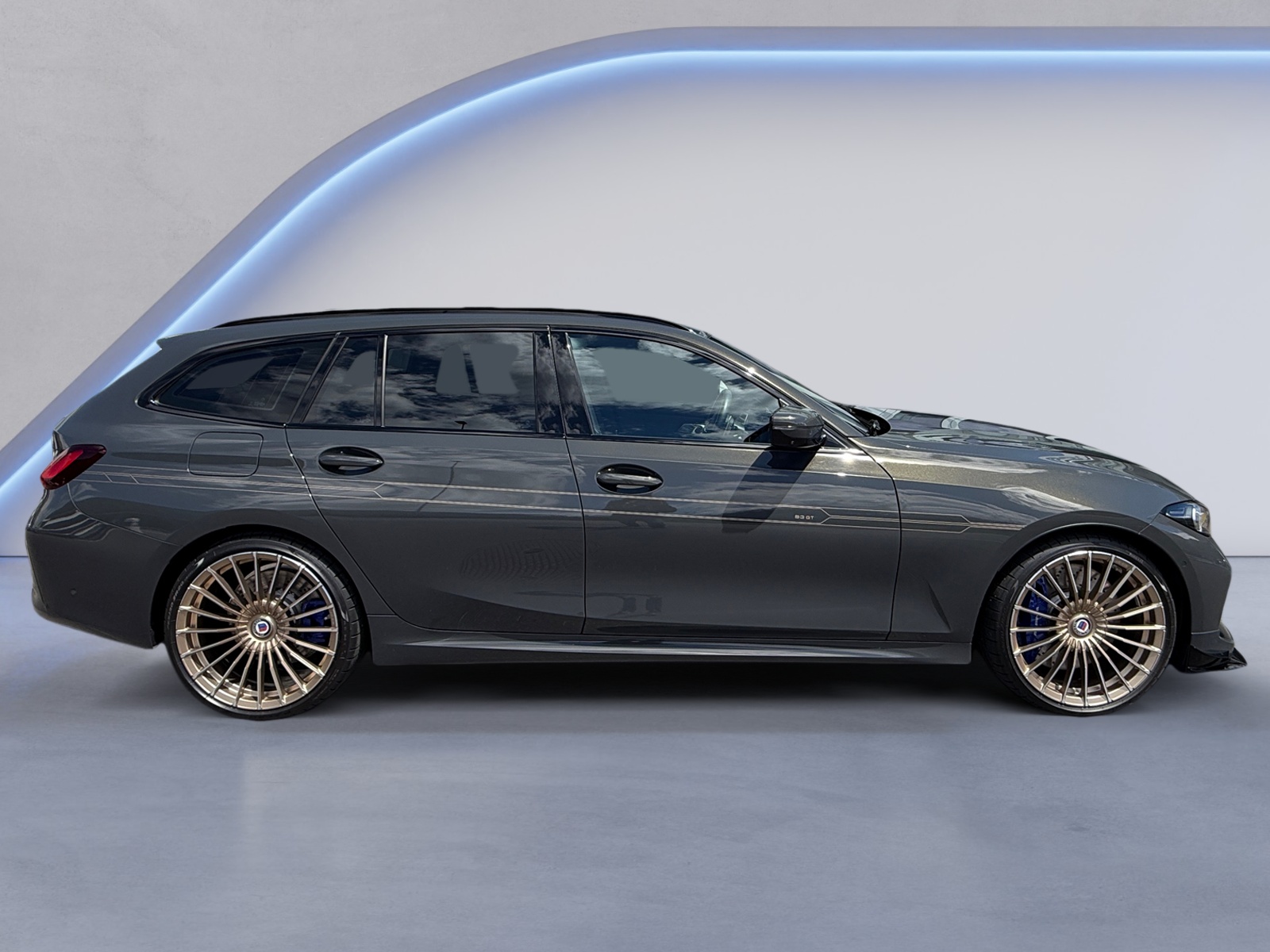 BMW-ALPINA B3 Touring 3.0 Biturbo GT 4x4-image-5