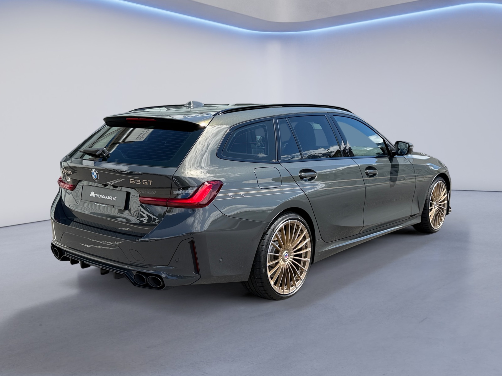 BMW-ALPINA B3 Touring 3.0 Biturbo GT 4x4-image-4
