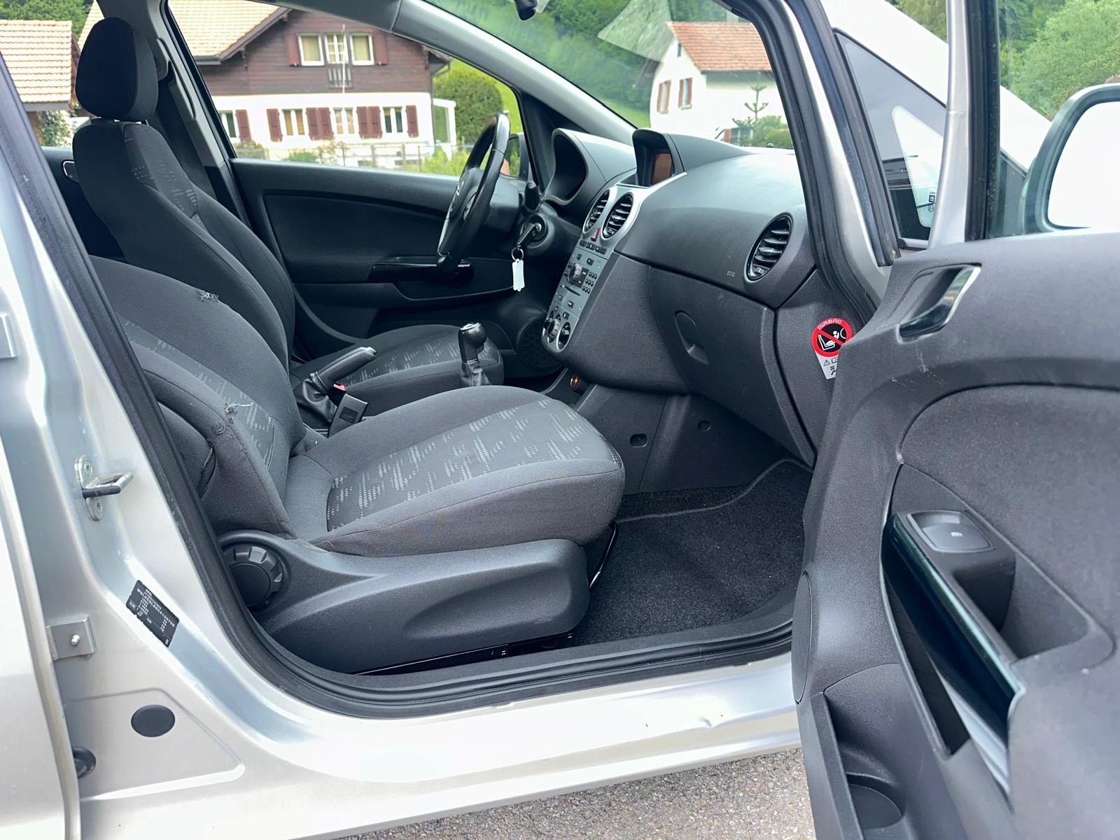 OPEL Corsa 1.3 CDTI-image-7