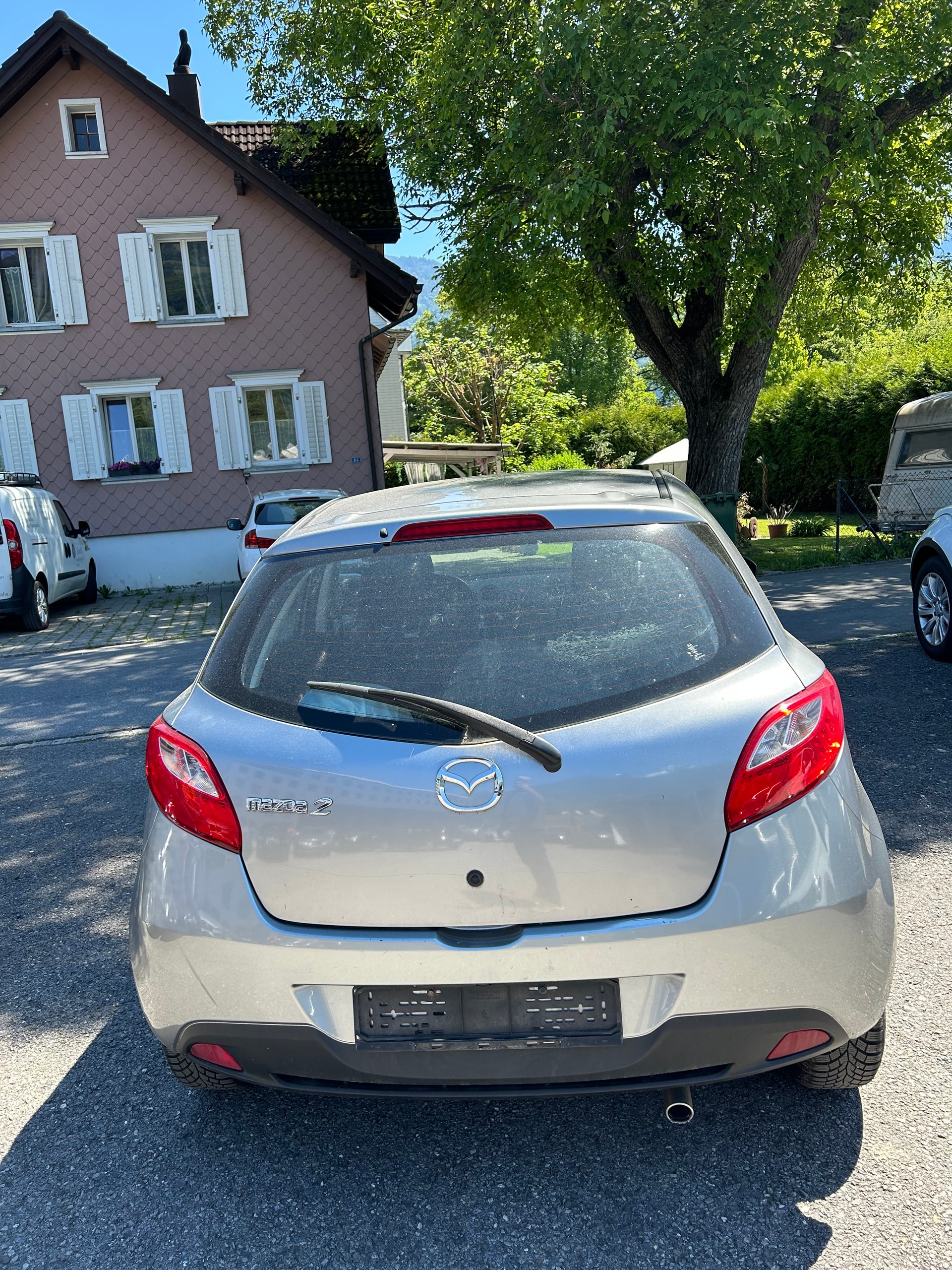 MAZDA 2 1.3i 16V Confort-image-4
