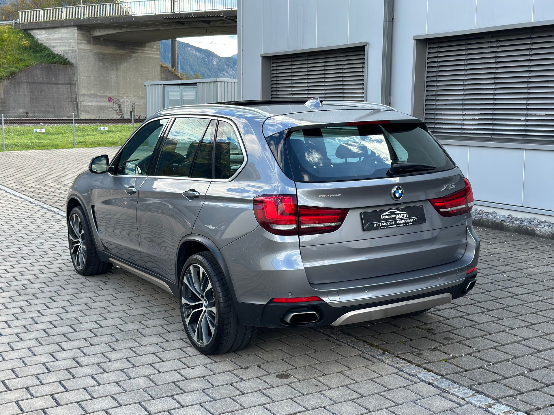 BMW X5 xDrive 50i Steptronic-image-6