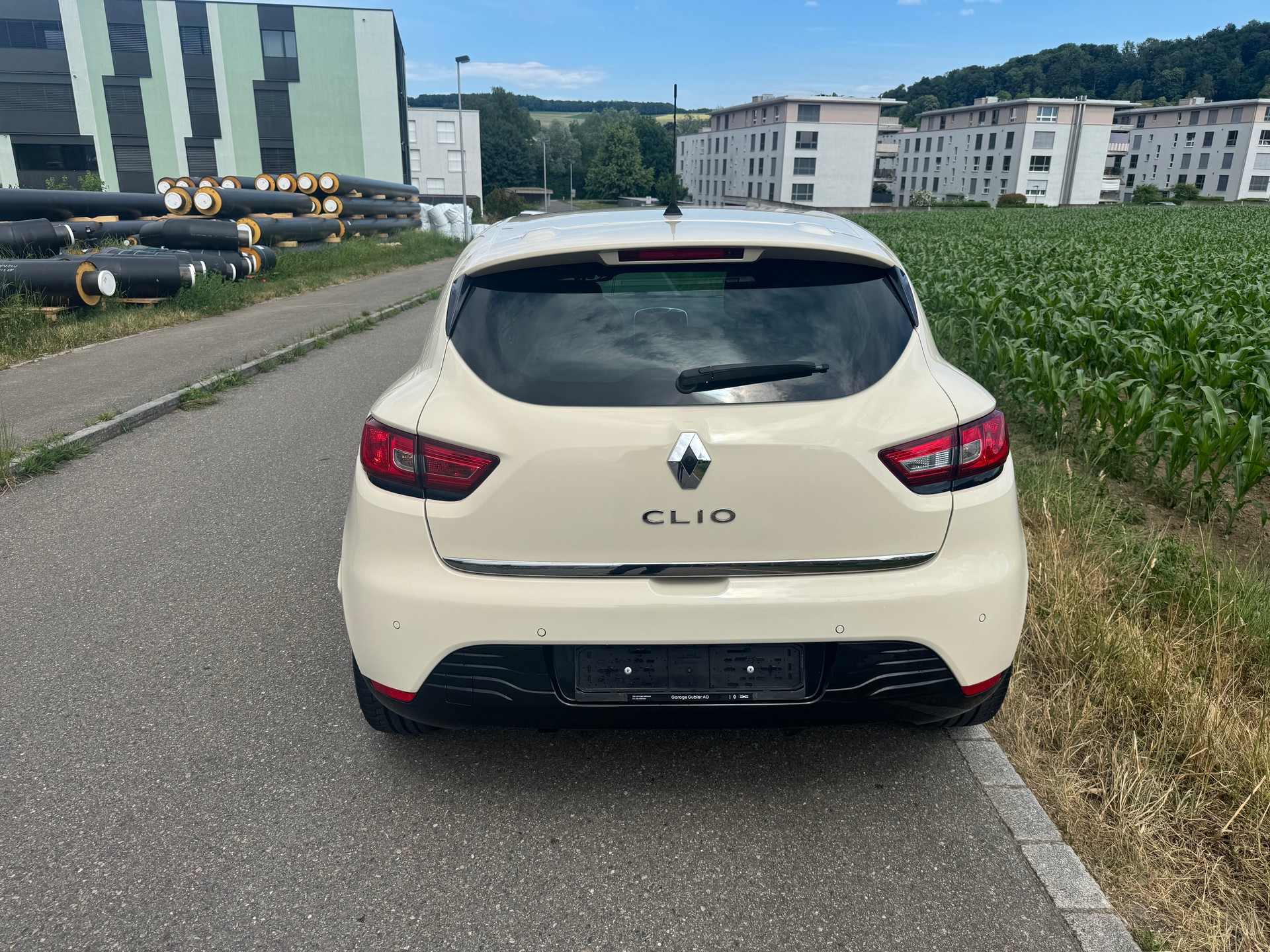 RENAULT Clio 1.2 16V T Iconic EDC-image-6