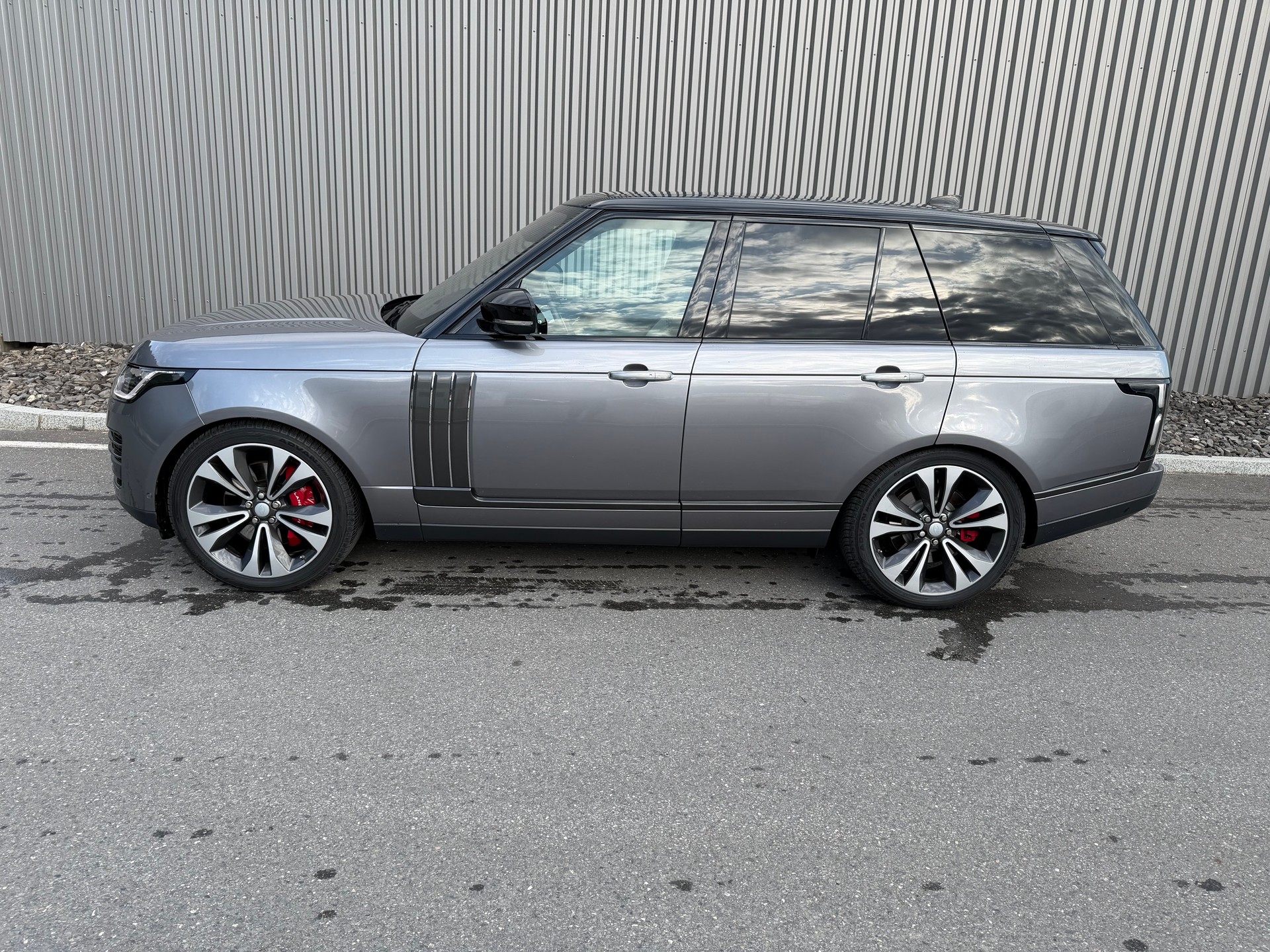 LAND ROVER Range Rover LWB 5.0 V8 S/C SV AB Automatic GARANTIE LAND ROVER 01.05.2027-showroom-element-1