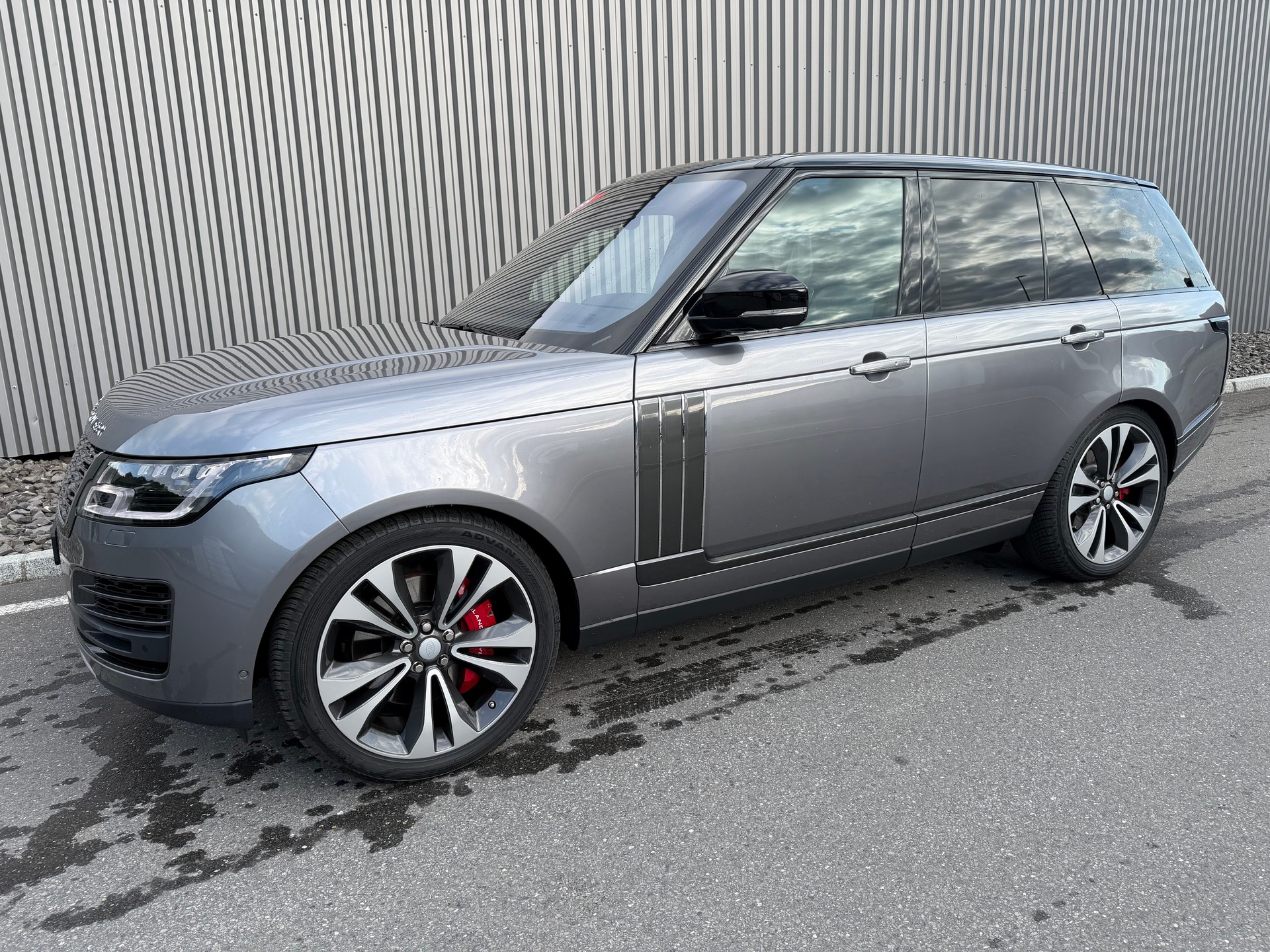 LAND ROVER Range Rover LWB 5.0 V8 S/C SV AB Automatic GARANTIE LAND ROVER 01.05.2027