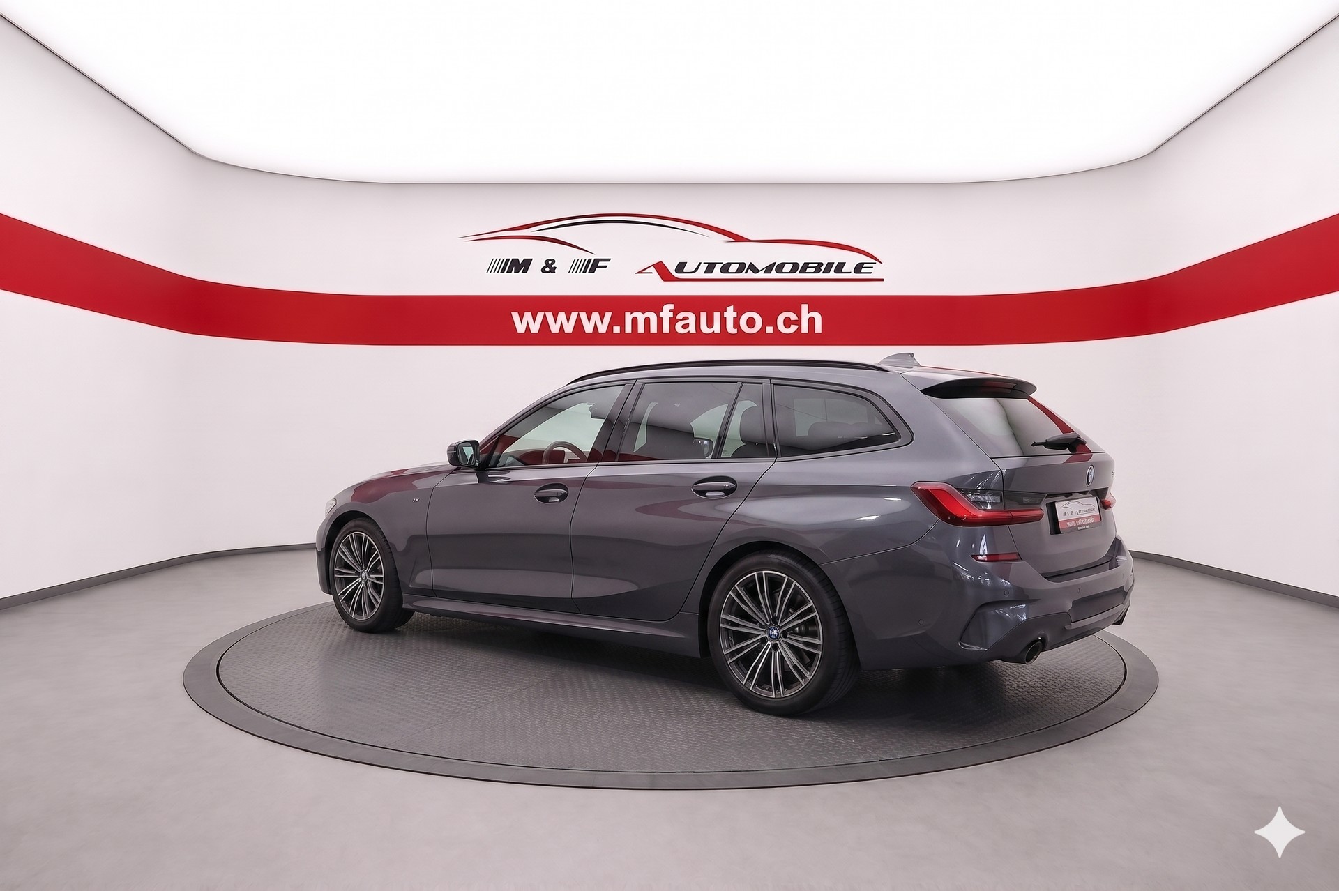 BMW 320i SAG Touring CH FAHRZEUG-showroom-element-3