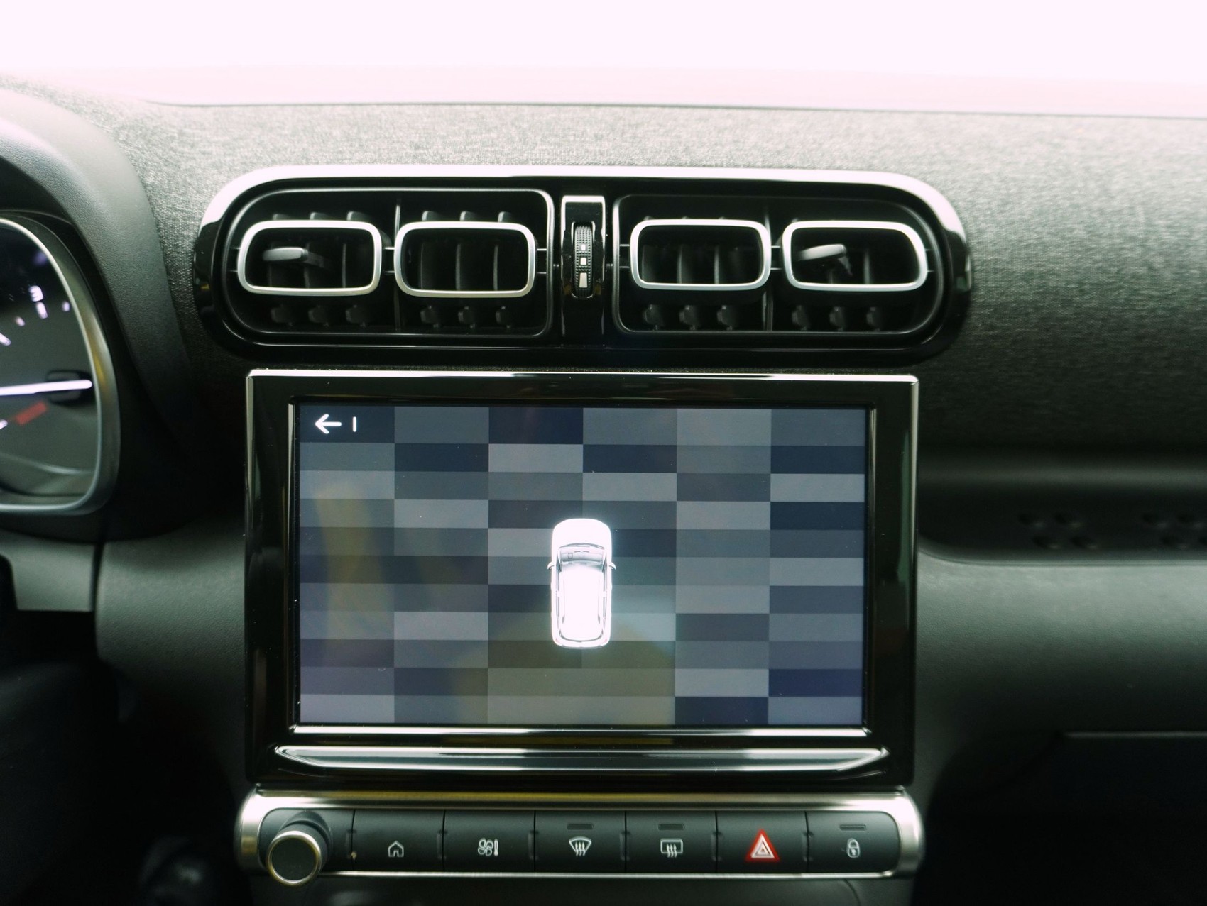 CITROEN C3 Aircross 1.2 PureTech Shine-image-16