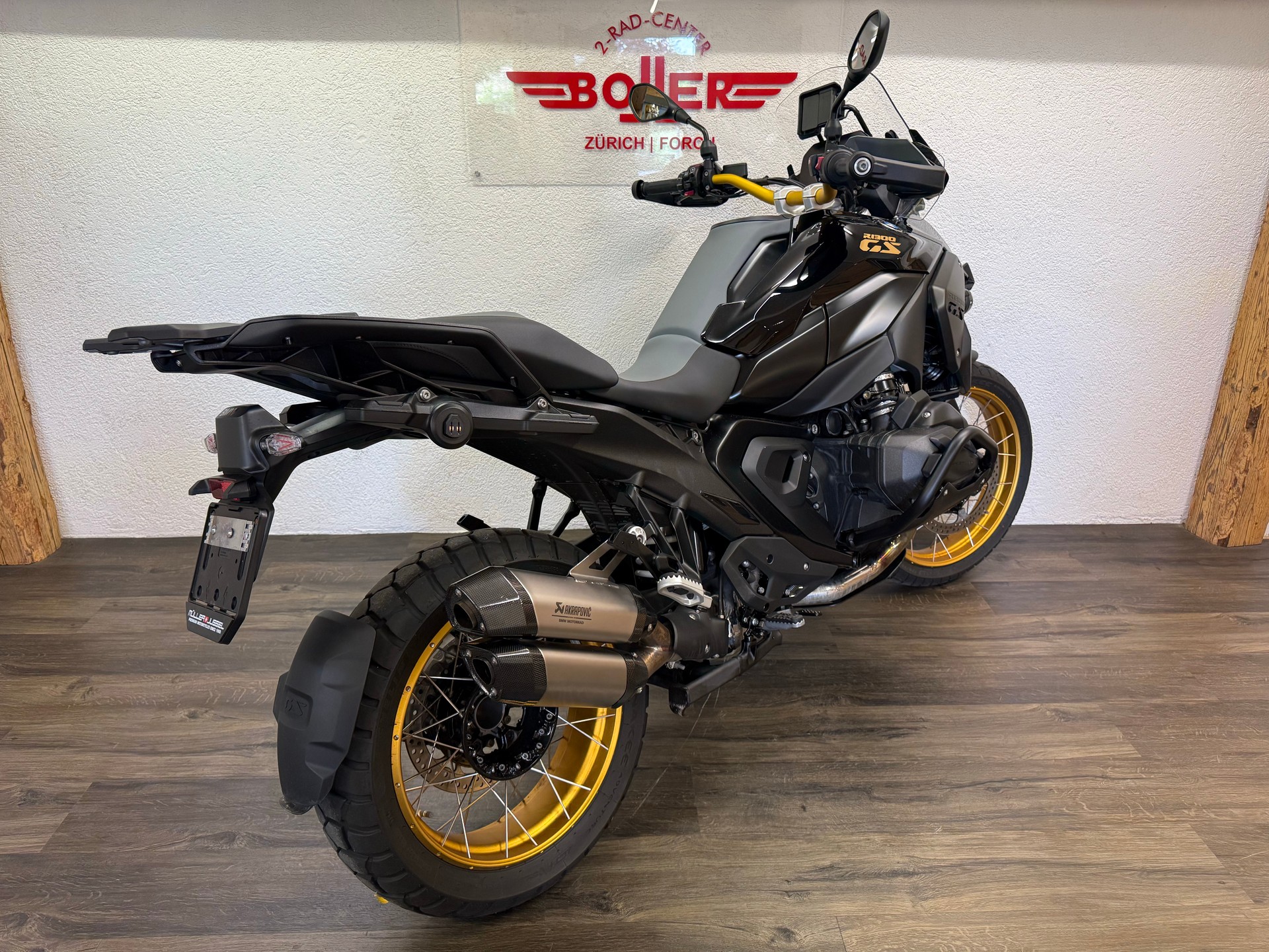BMW R 1300 GS-image-3