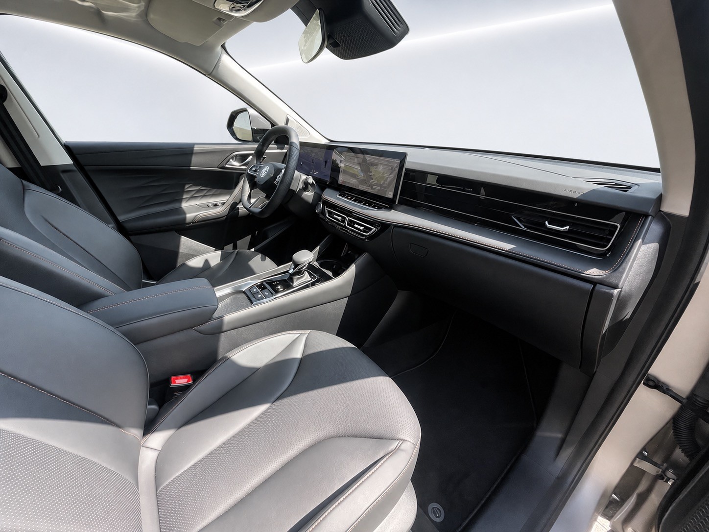 MG HS 1.5 T Hybrid+ Luxury *7 Jahre MG Garantie/150'000 km*-image-13