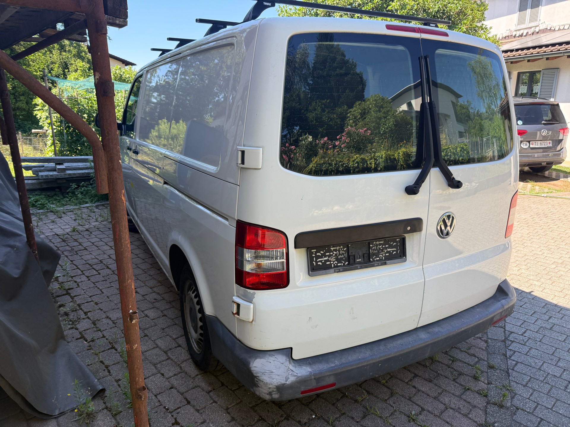 VW T5 2.0 TDI-image-5