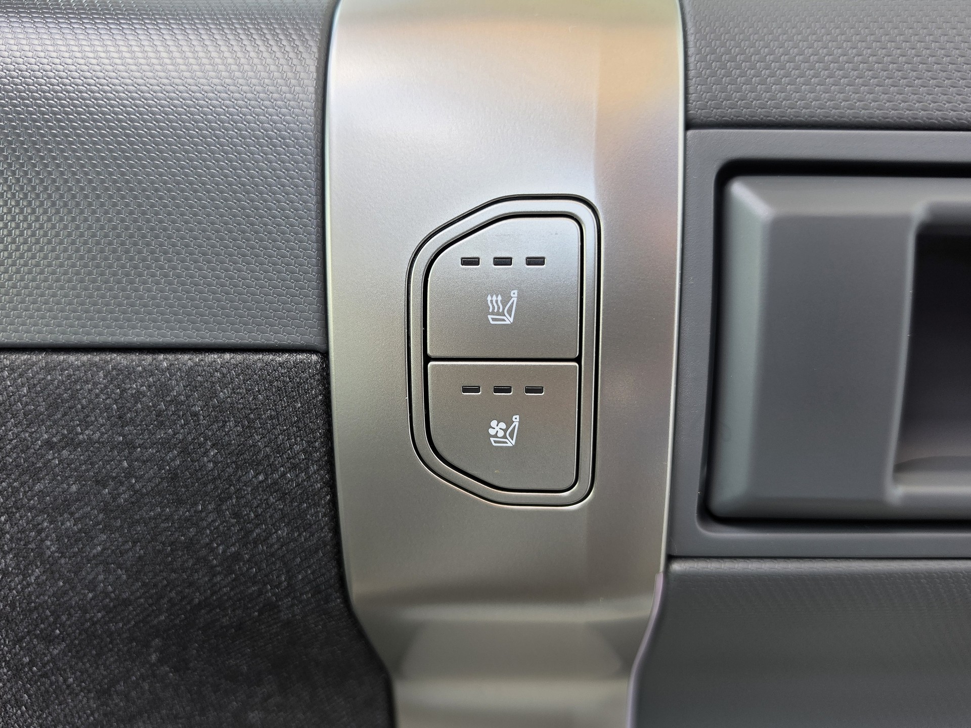 KIA EV3 81,4 kWh GT-Line-image-10