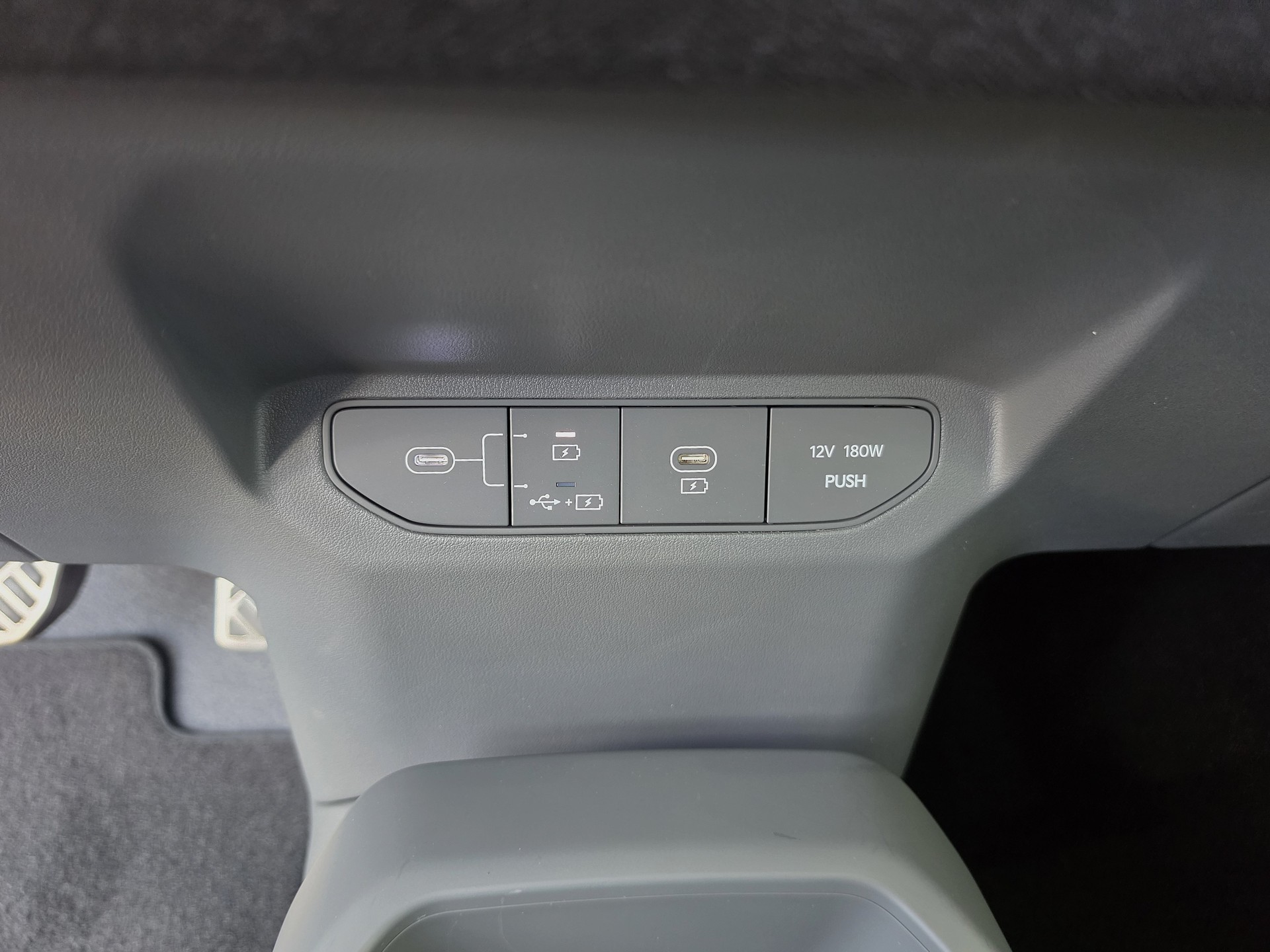 KIA EV3 81,4 kWh GT-Line-image-15