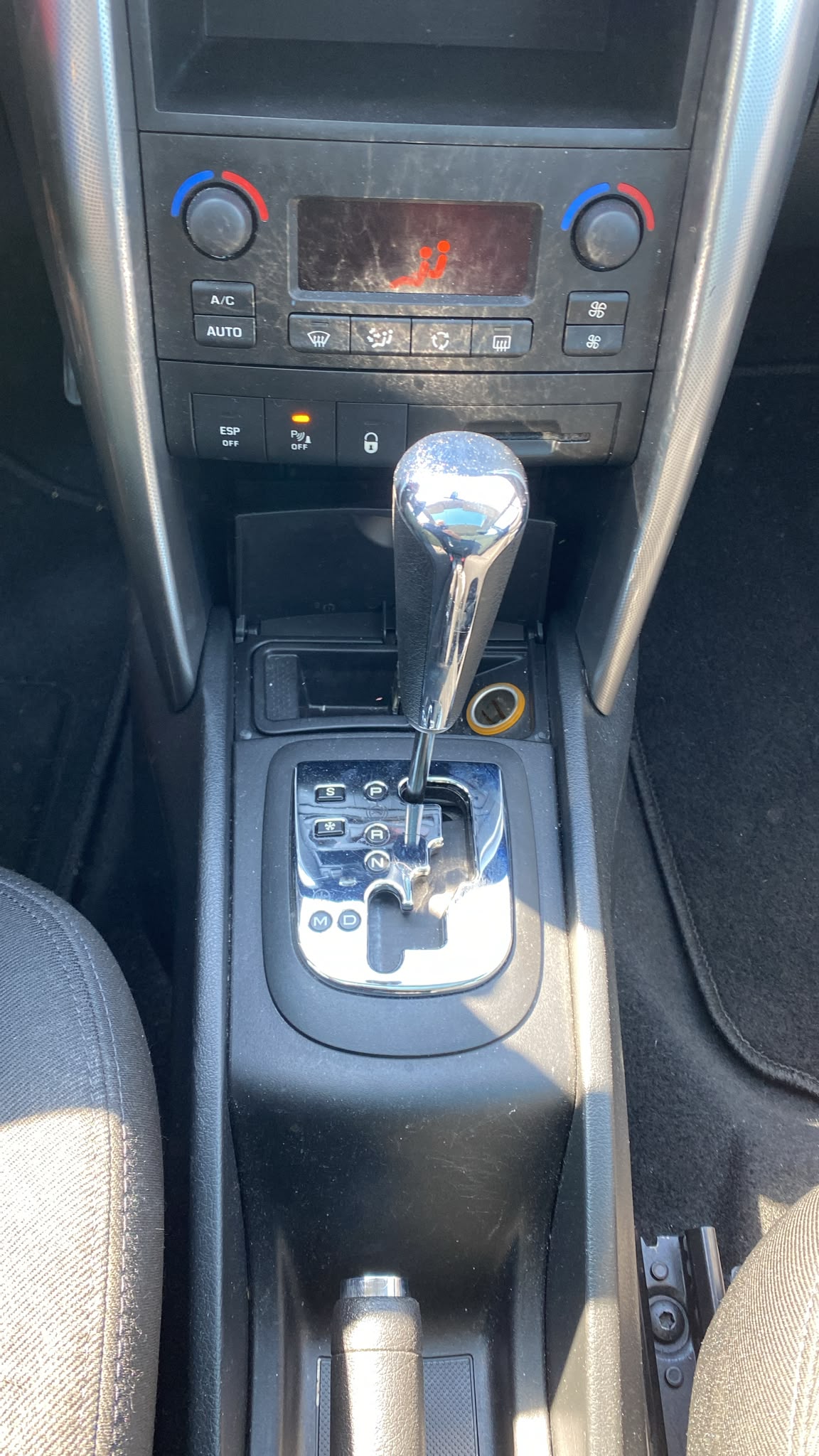 PEUGEOT 207 SW 1.6 16V Sport Automatic-image-12