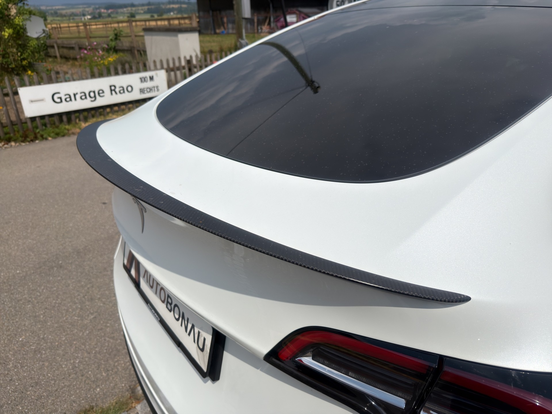 TESLA Model Y Performance D Anhängerkupplung SOC 94.2-image-47