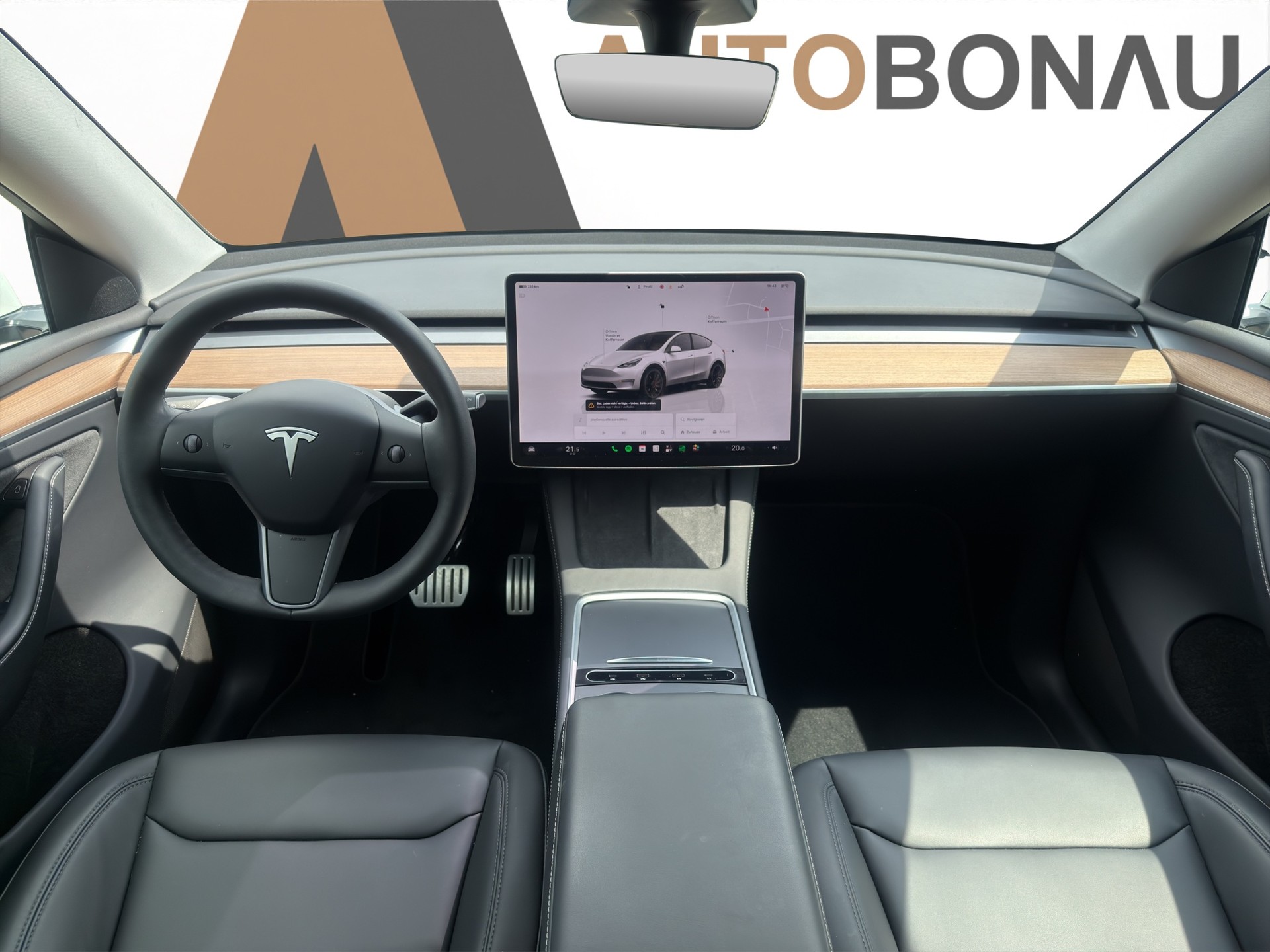 TESLA Model Y Performance D Anhängerkupplung SOC 94.2-image-12