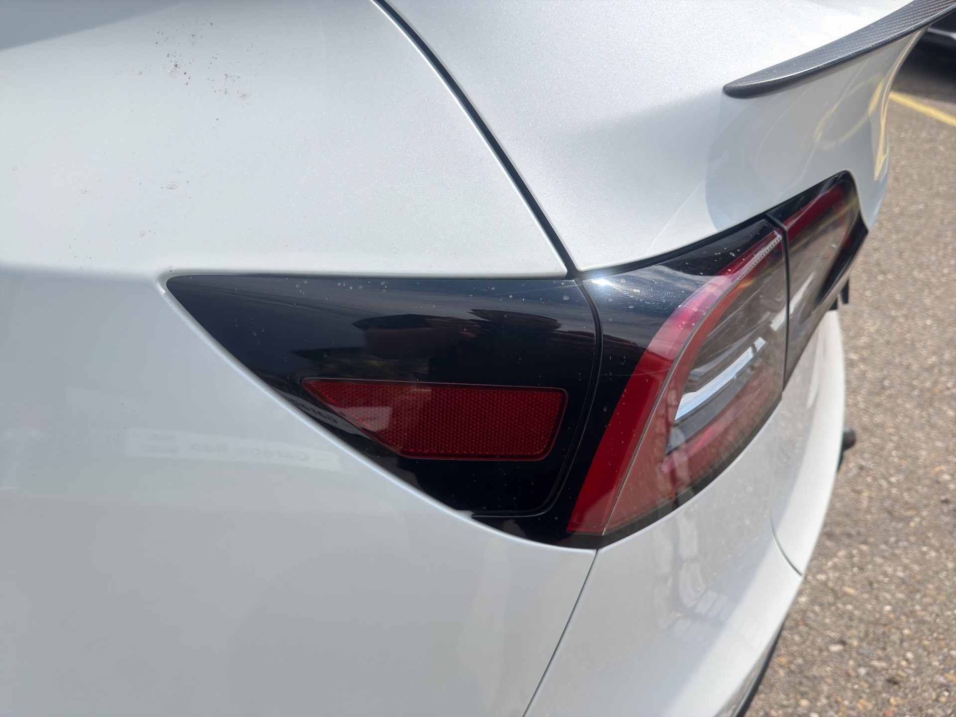 TESLA Model Y Performance D Anhängerkupplung SOC 94.2-image-45