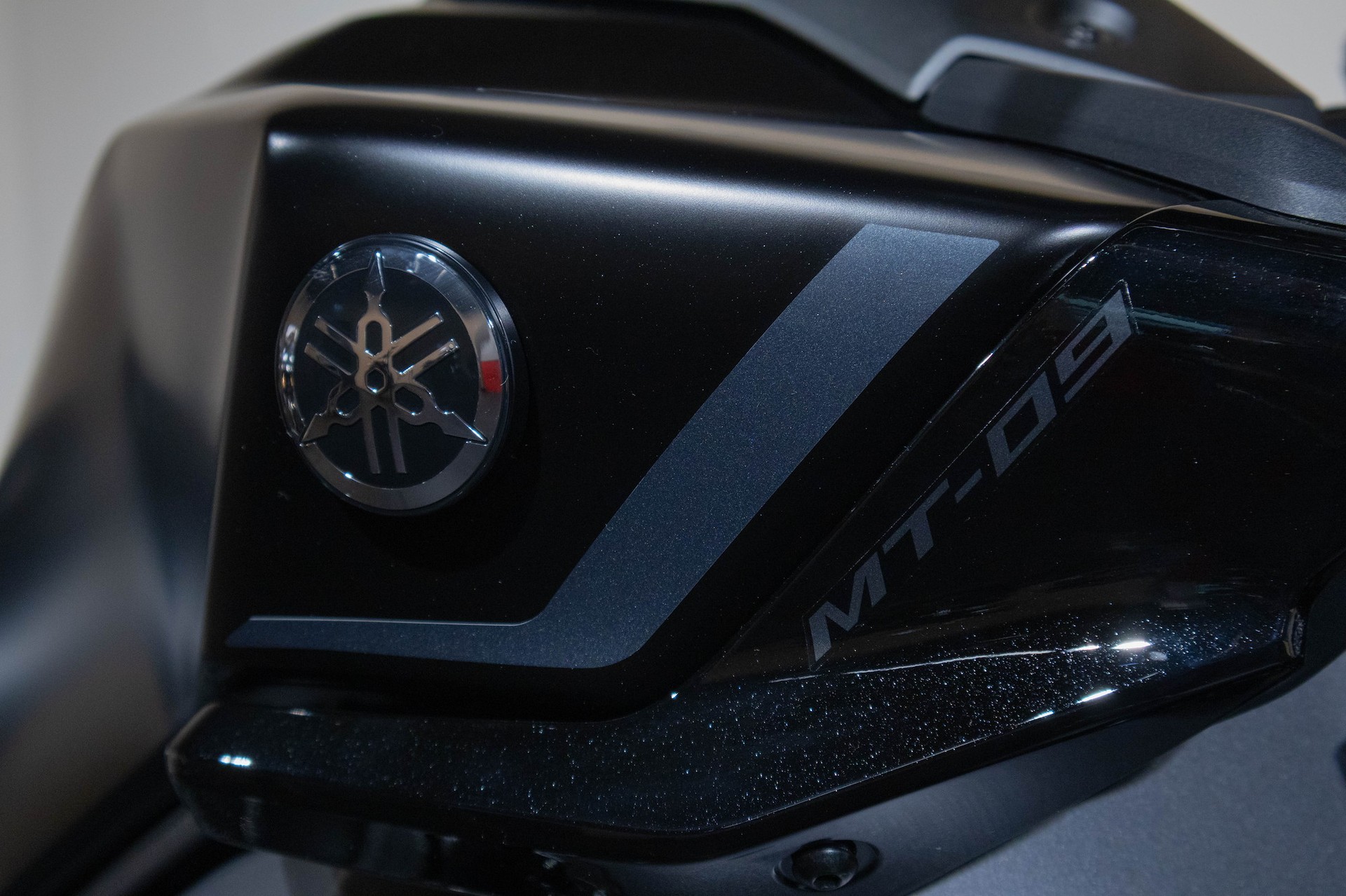 YAMAHA MT-09-image-13