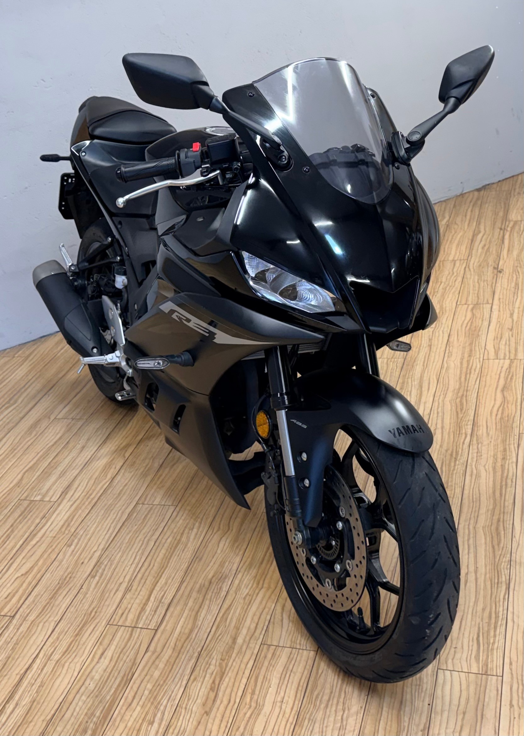 YAMAHA YZF-R3-image-0