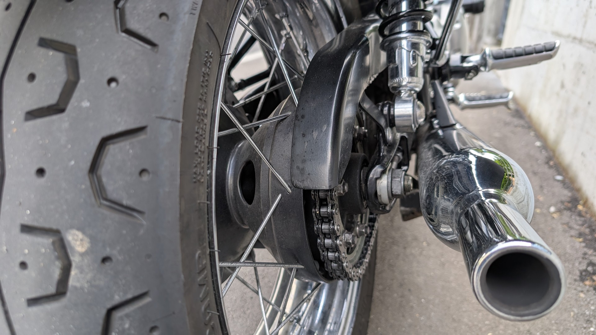 TRIUMPH Bonneville T120 ABS-image-6