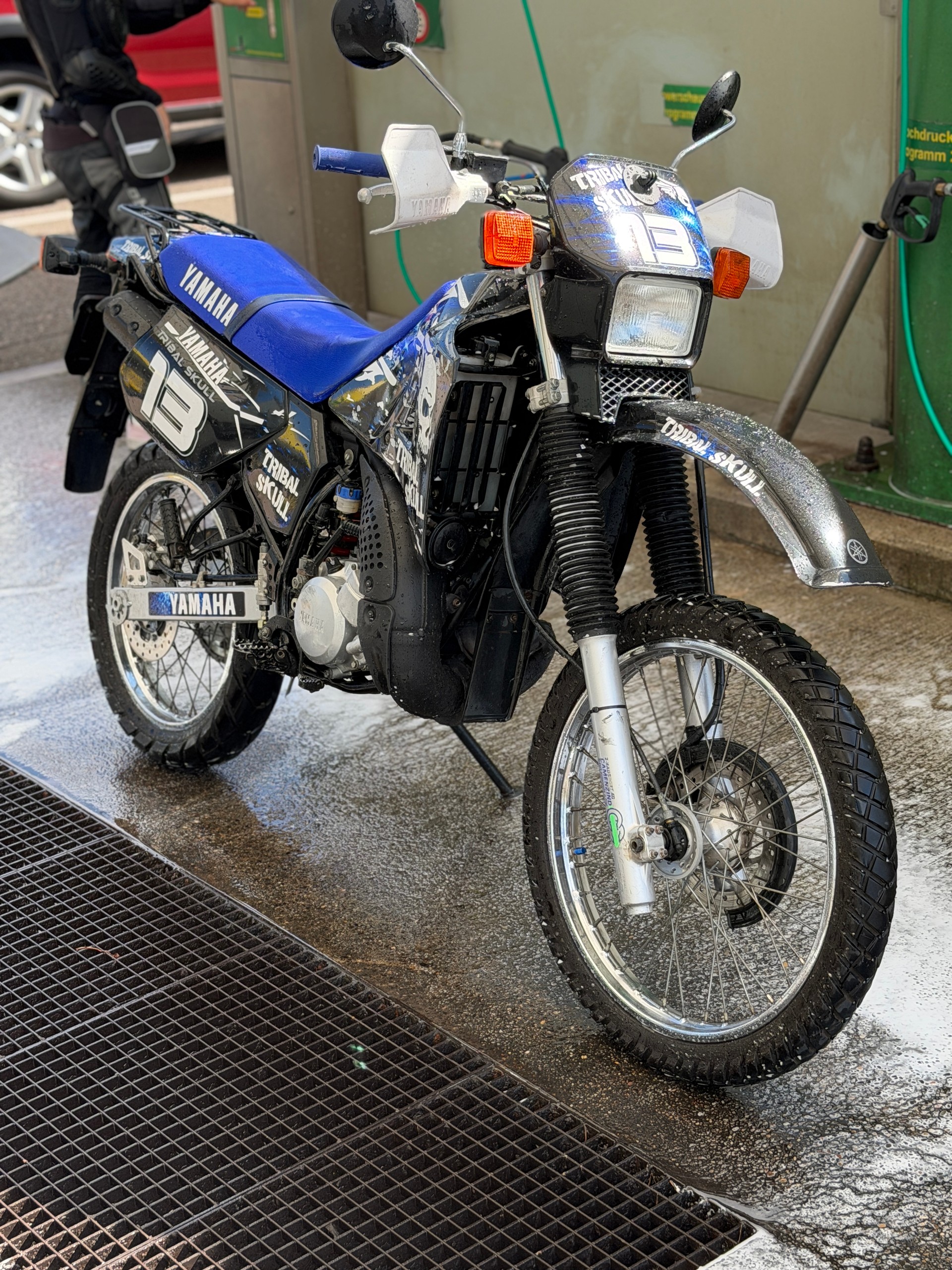 YAMAHA DT 125 R-image-2