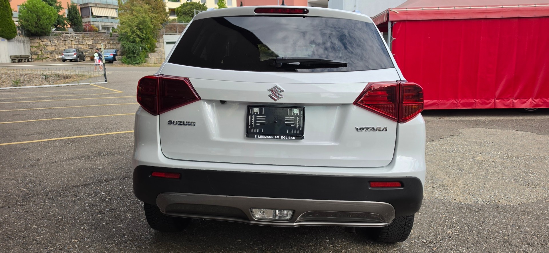 SUZUKI Vitara 1.4 Boosterjet Compact + Automatic-showroom-element-3