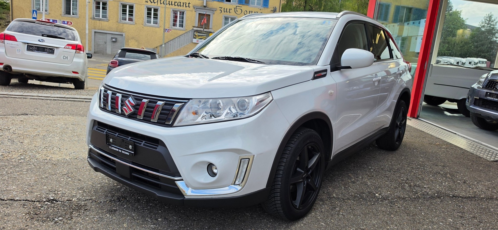 SUZUKI Vitara 1.4 Boosterjet Compact + Automatic-image-6