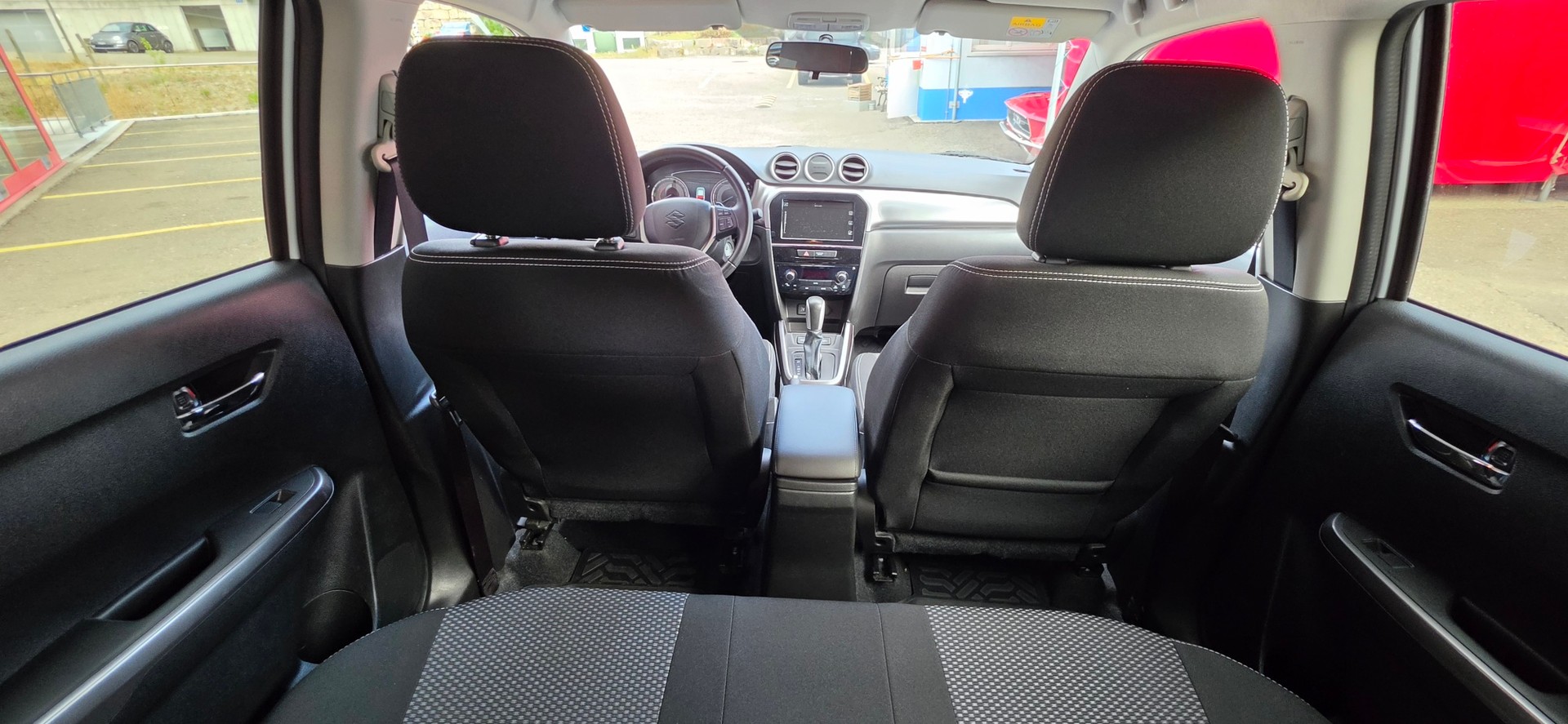 SUZUKI Vitara 1.4 Boosterjet Compact + Automatic-image-10