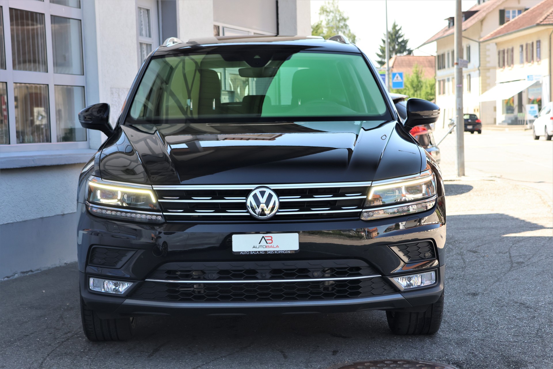 VW Tiguan 2.0 TDI SCR Highline 4Motion DSG (CH) + 2.5T AHK-showroom-element-1