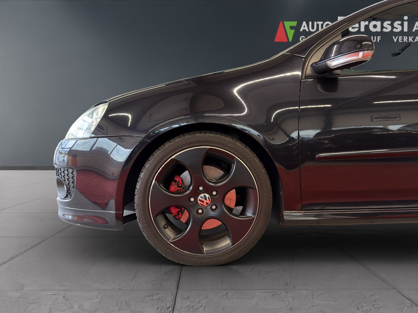 VW Golf 2.0 TFSI GTI Edition 30-image-10
