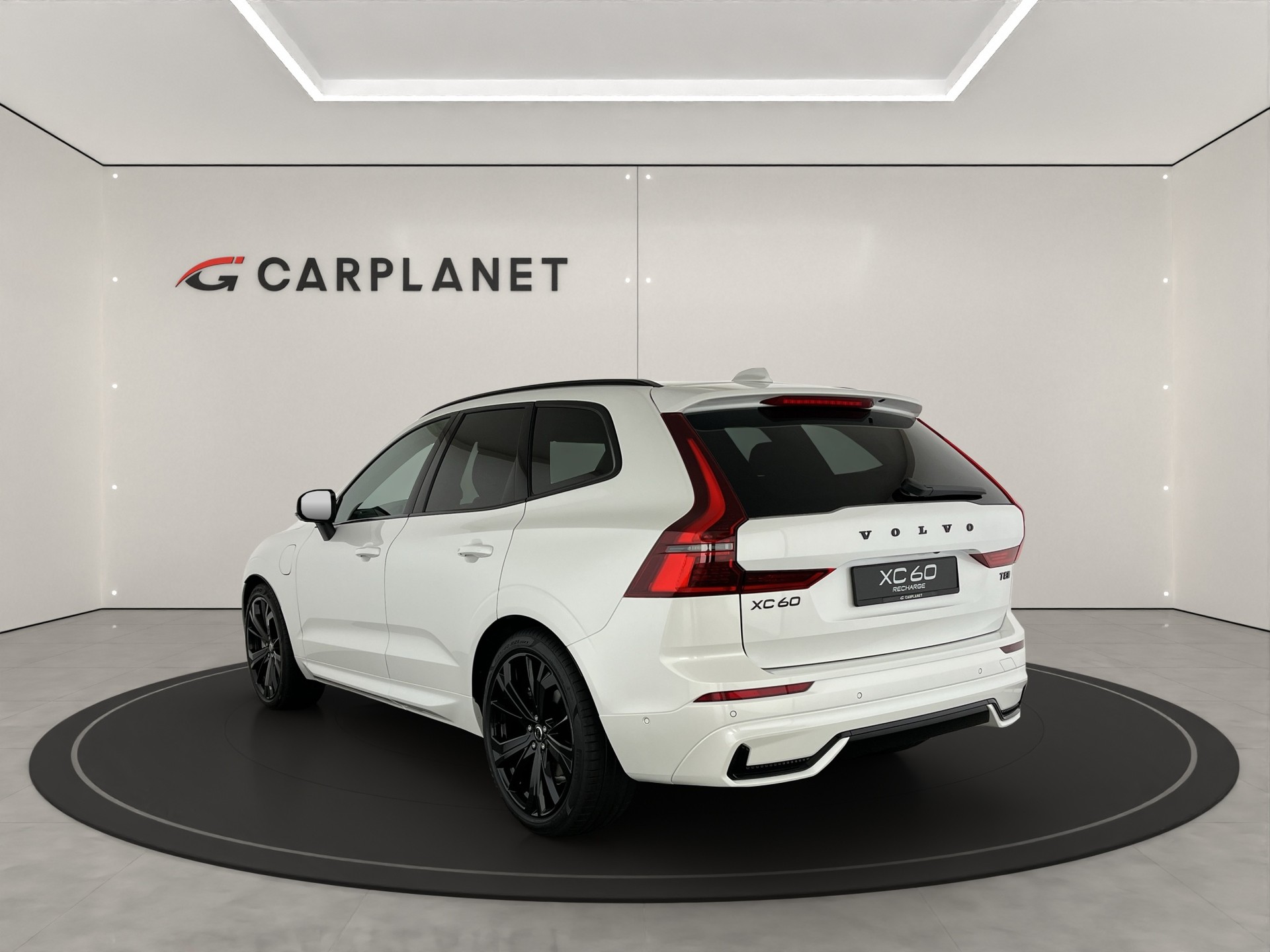 VOLVO XC60 2.0 T8 TE Black Edition eAWD-showroom-element-3