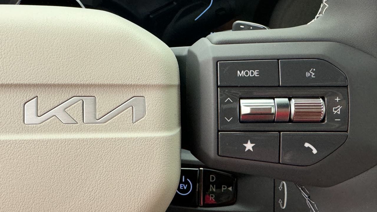KIA EV3 81,4 kWh AWD GT-Line-image-9