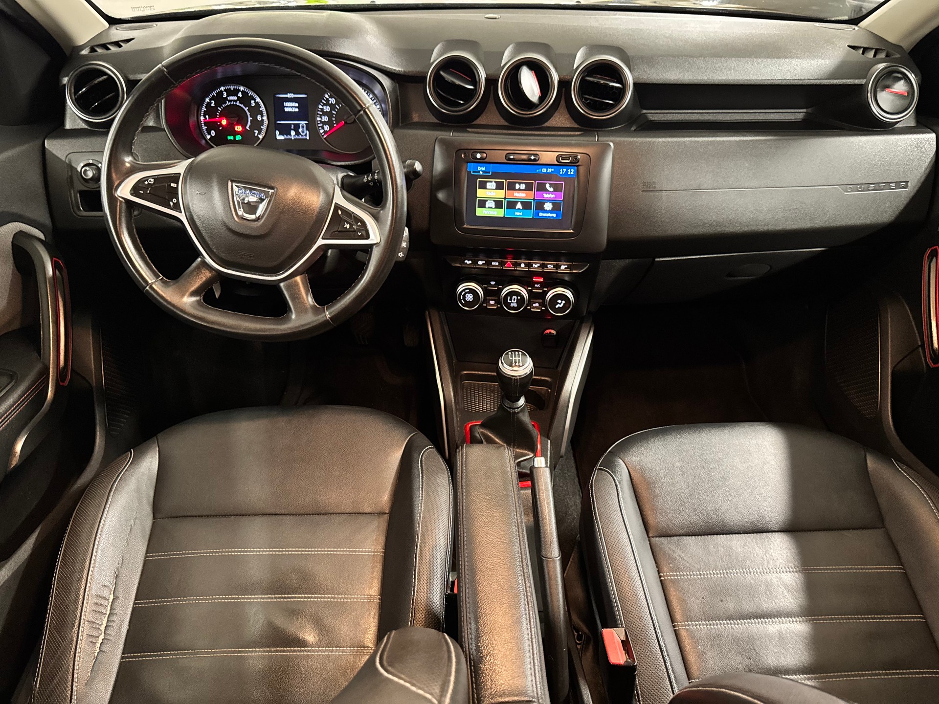 DACIA Duster TCe 150 Prestige 4x4-image-10