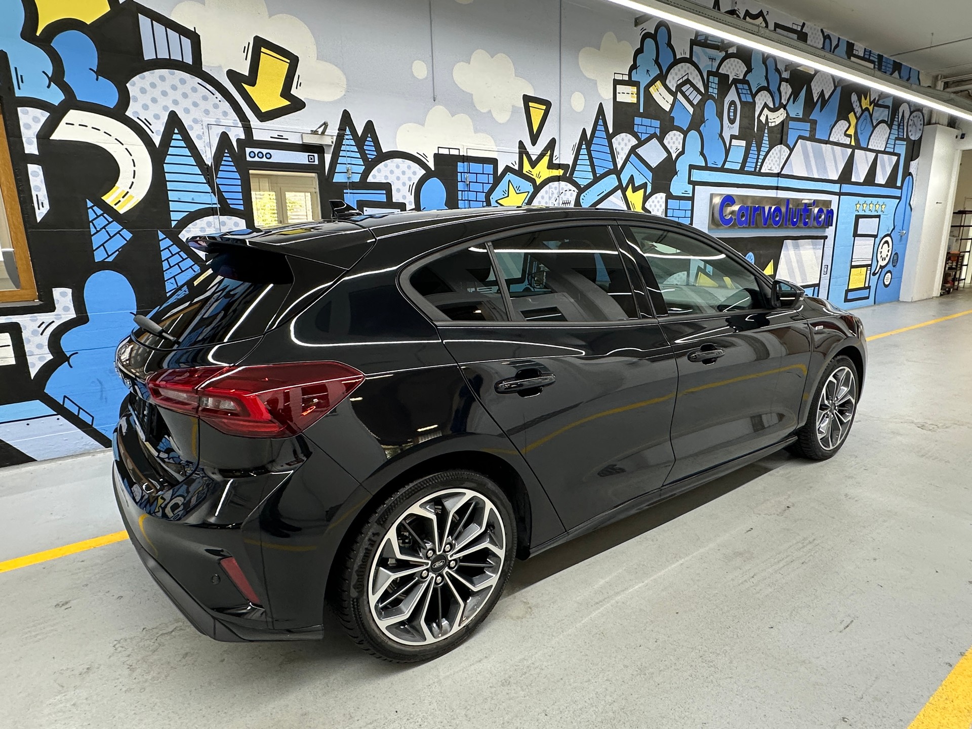 FORD Focus 1.0 MHEV ST-Line X Automat-showroom-element-3