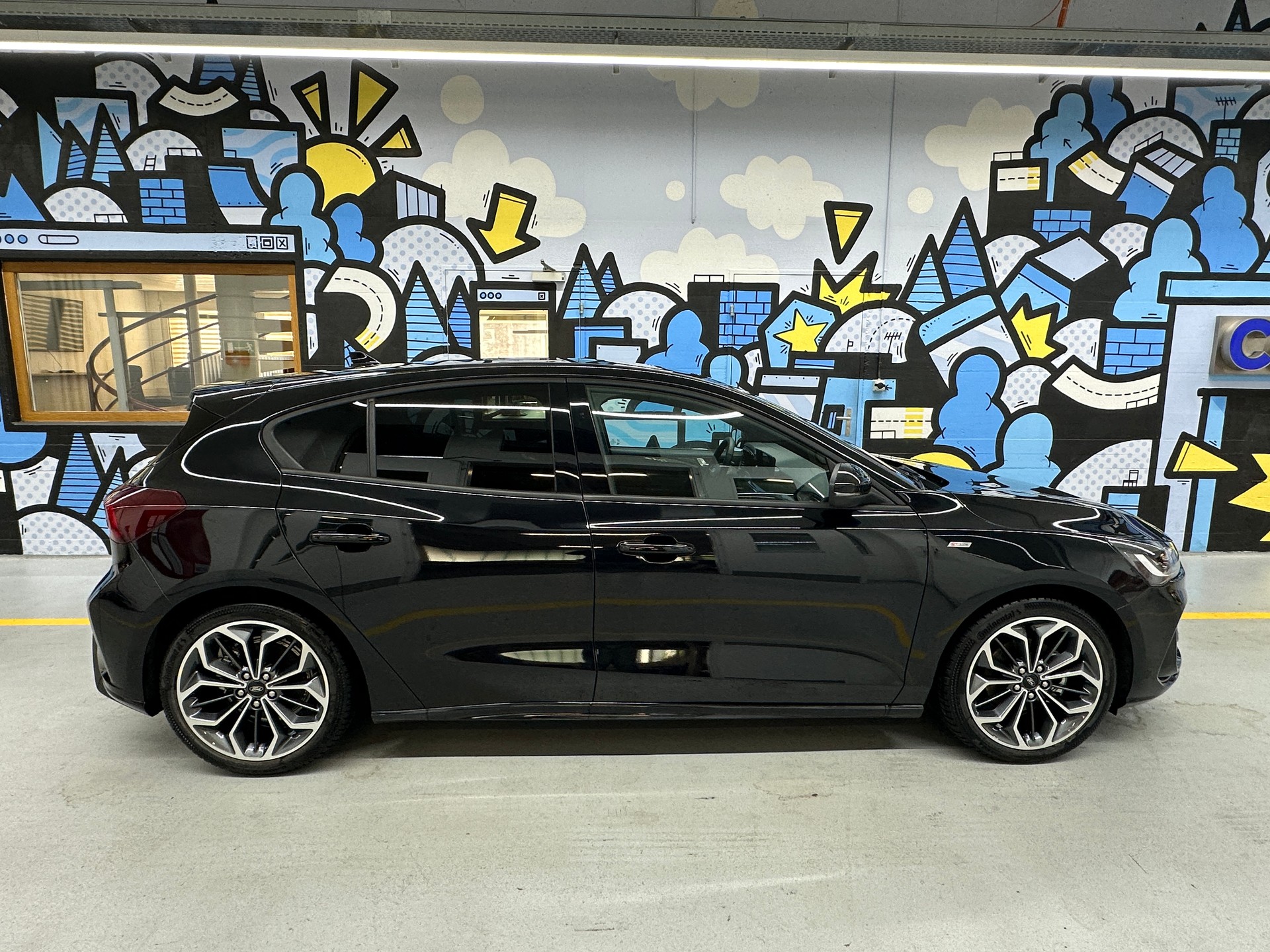FORD Focus 1.0 MHEV ST-Line X Automat-showroom-element-2