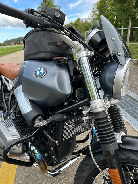 BMW R nineT Scrambler ABS-image-3