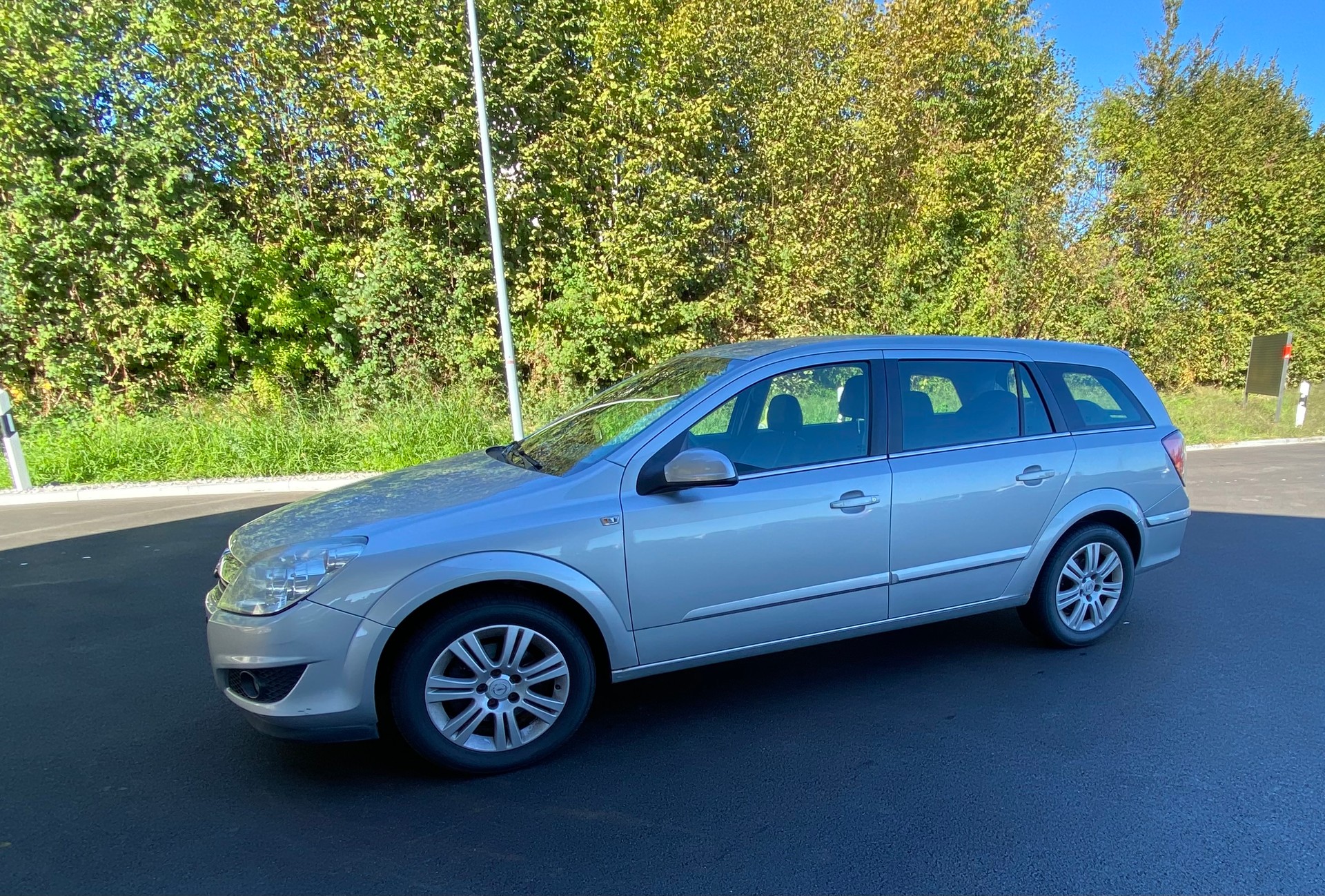 OPEL Astra Caravan 1.6i 16V Diamond