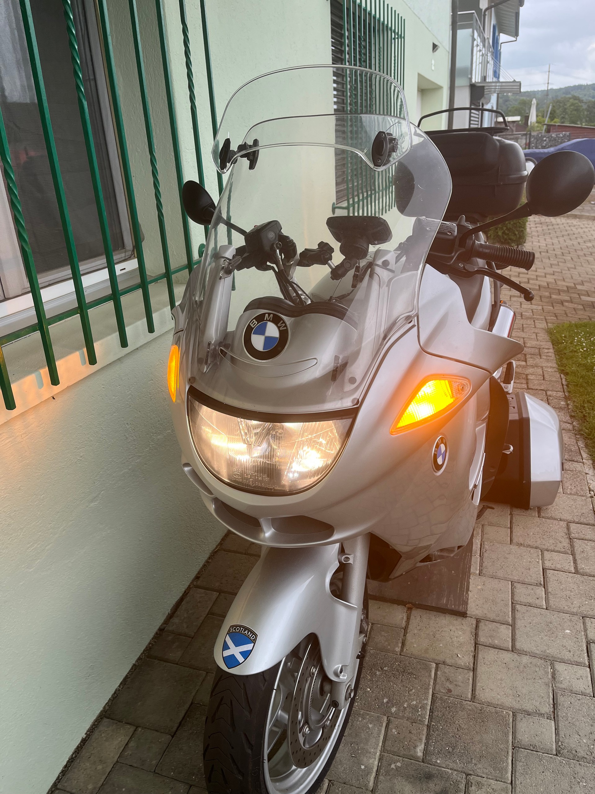BMW K 1200 GT-image-0