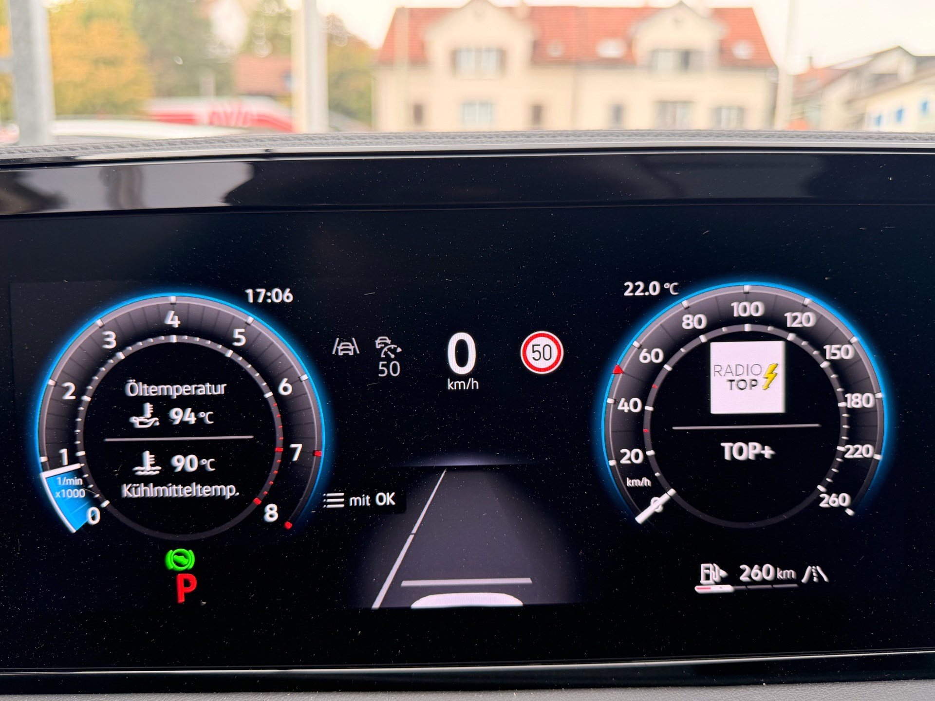 VW Tiguan 2.0 TSI 265PS 4Motion R-Line ***PANORAMADACH***-image-10