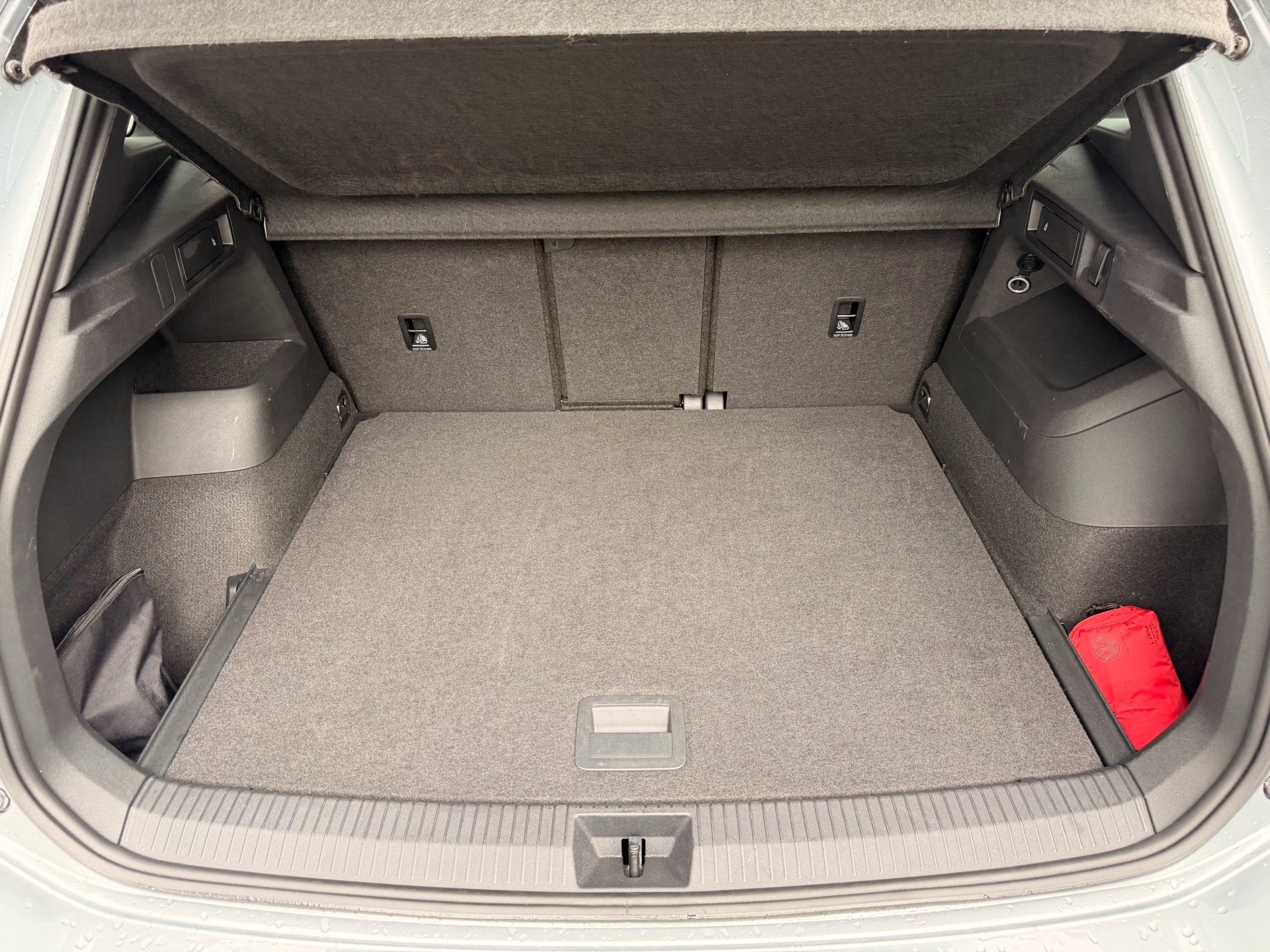 VW Tiguan 2.0 TSI 265PS 4Motion R-Line ***PANORAMADACH***-image-29