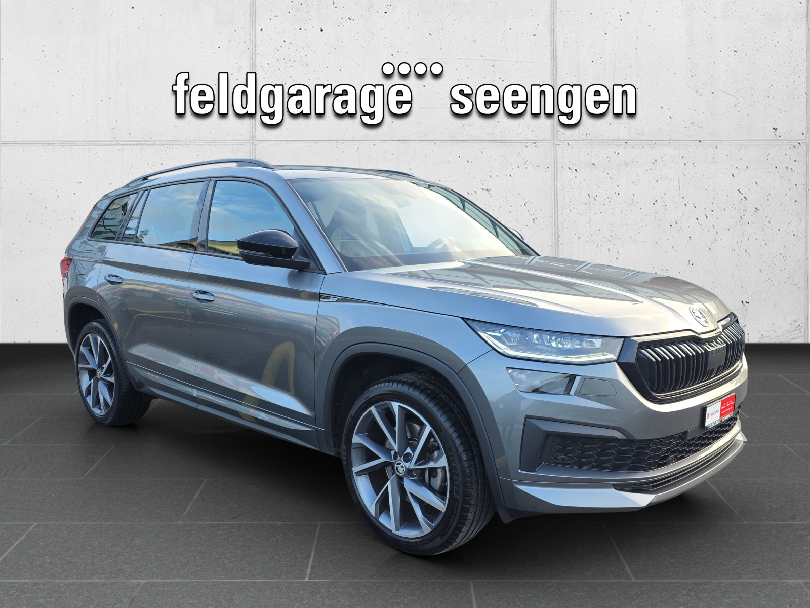 SKODA Kodiaq 2.0 TDI CR SportLine 4x4 DSG mit AHK, Rückfahrkamera, elektr. Sitze mit Memory, usw.-showroom-element-2