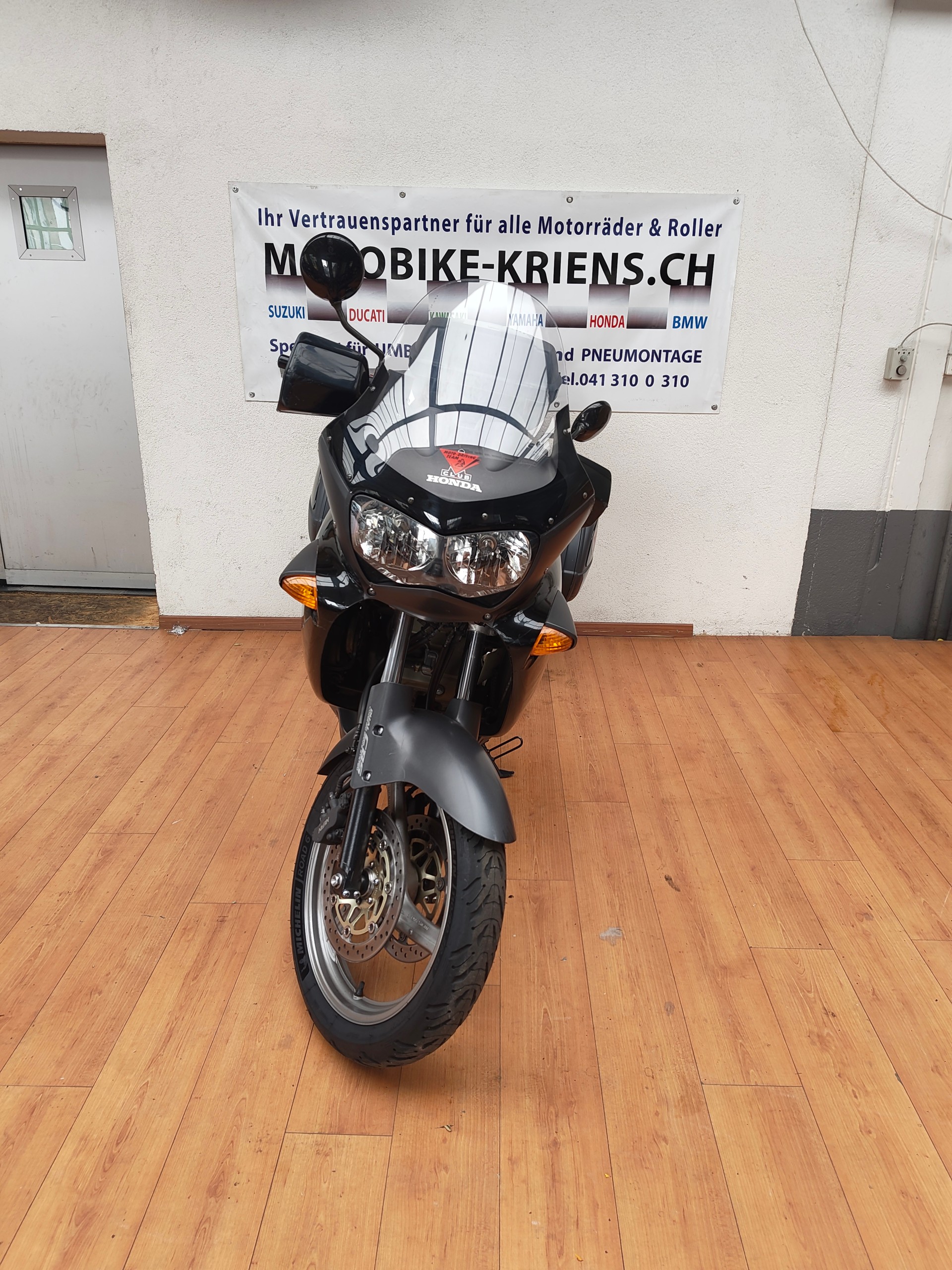 HONDA XL 1000 V Varadero-image-1