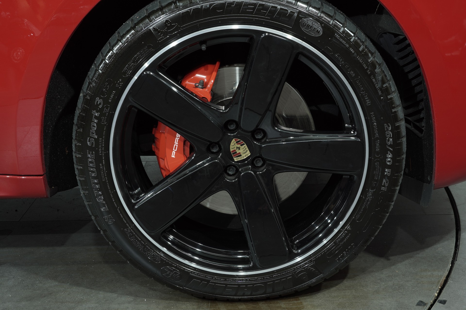 PORSCHE Macan GTS PDK-image-14