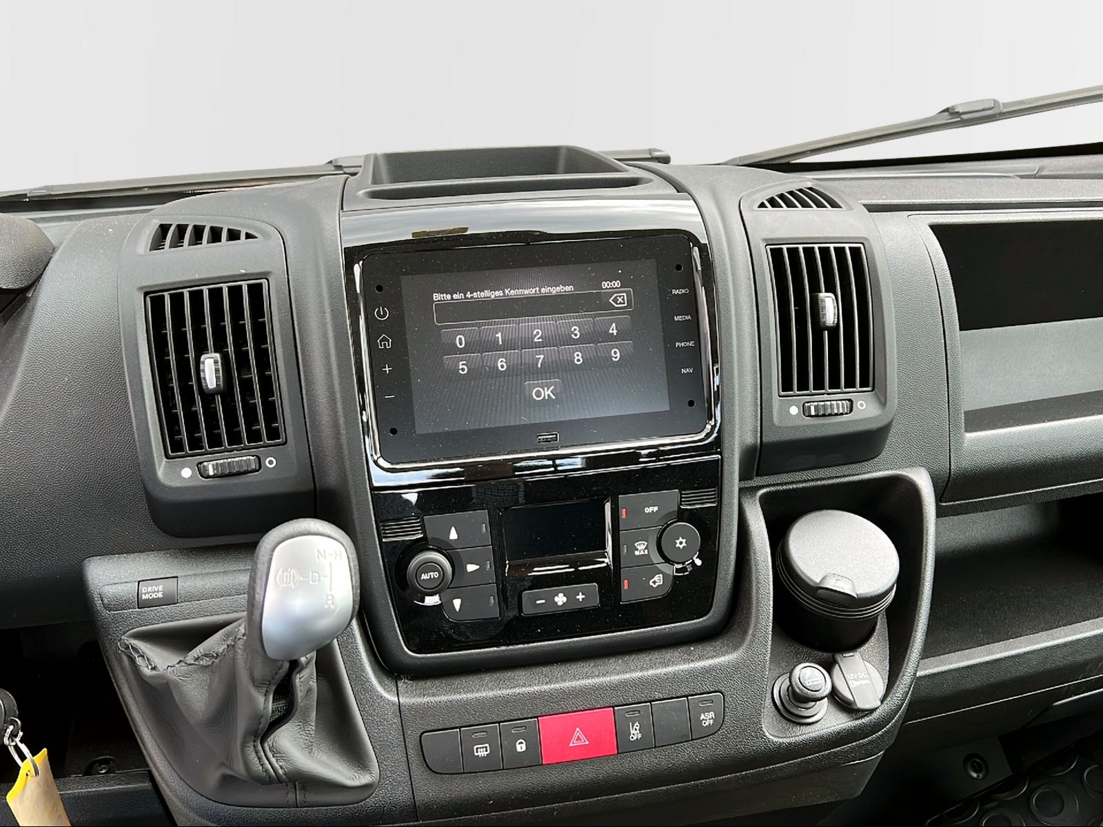 FIAT E-Ducato 35 47kWh L3H1-image-7