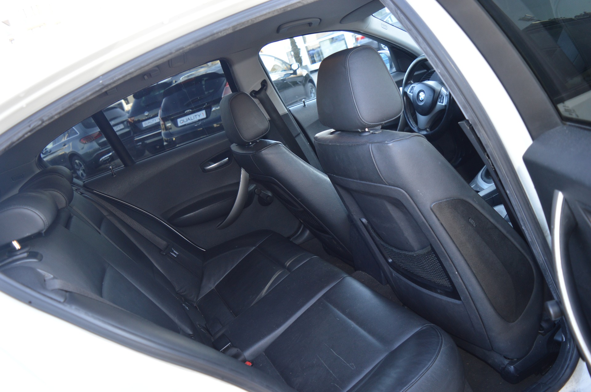 BMW 118d-image-12